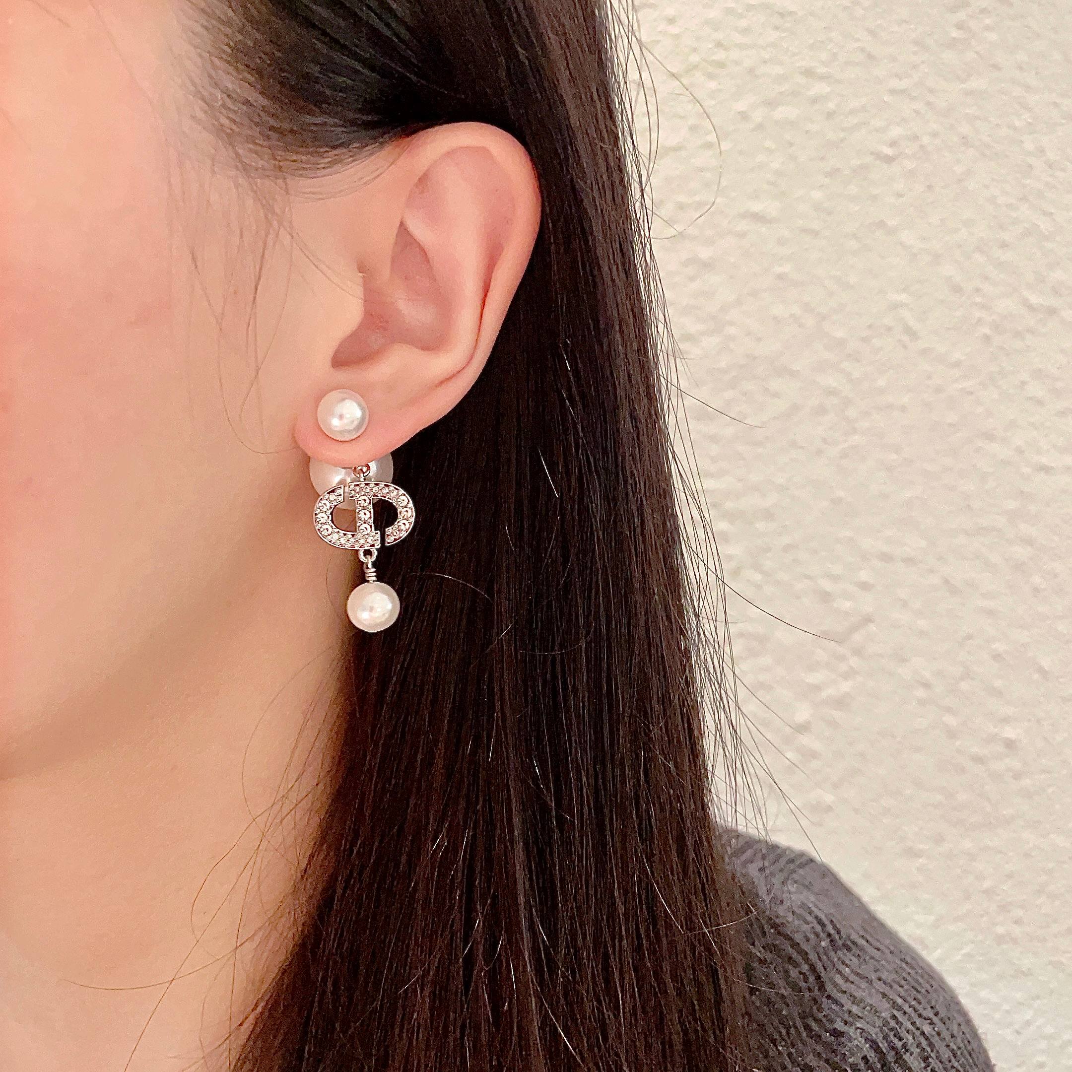👑Dior 迪奥 中古 耳环 专柜一致上新 精选原版一致 黄铜材质 甜美气质高