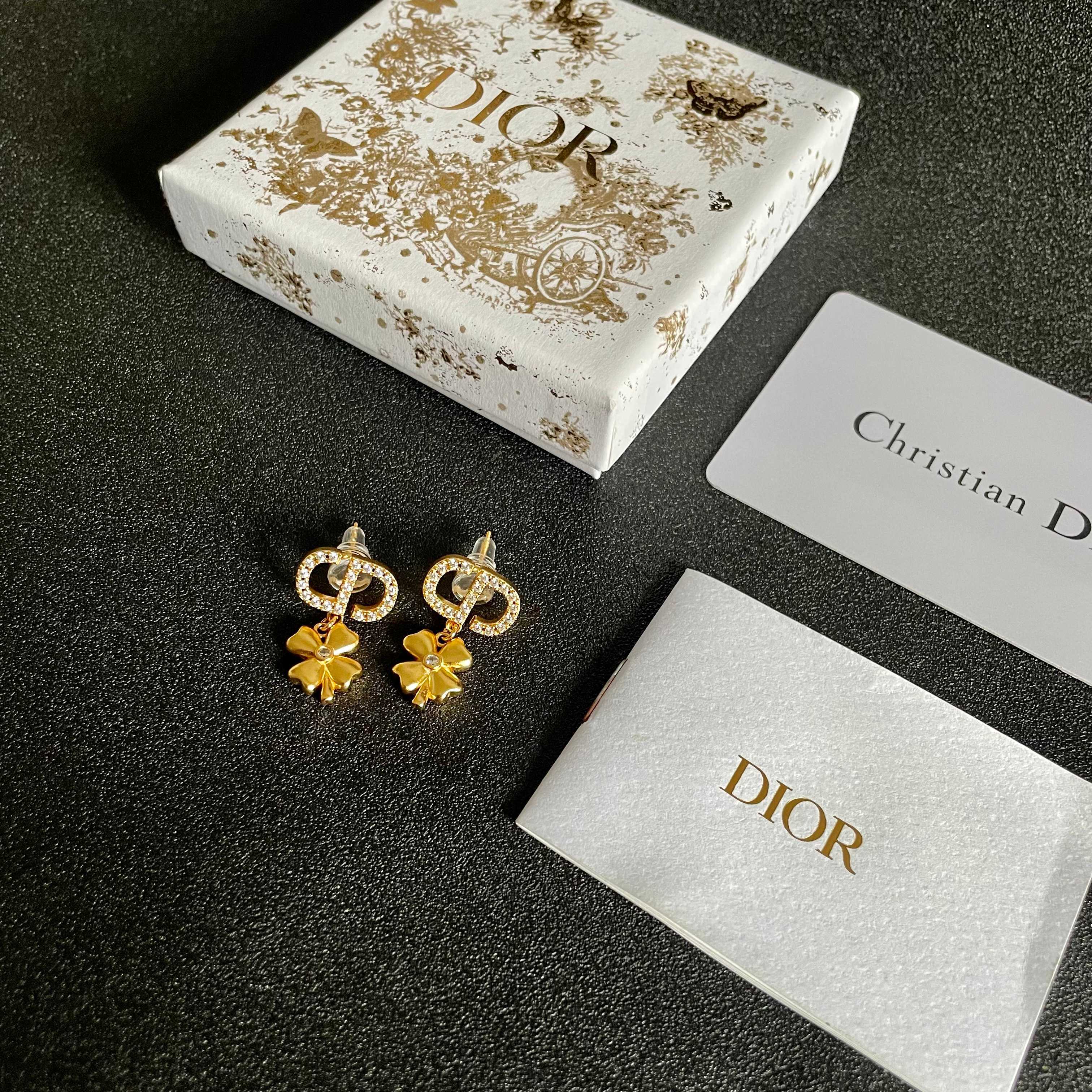 👑Dior 迪奥 中古 耳环 专柜一致上新 精选原版一致 黄铜材质 甜美气质高