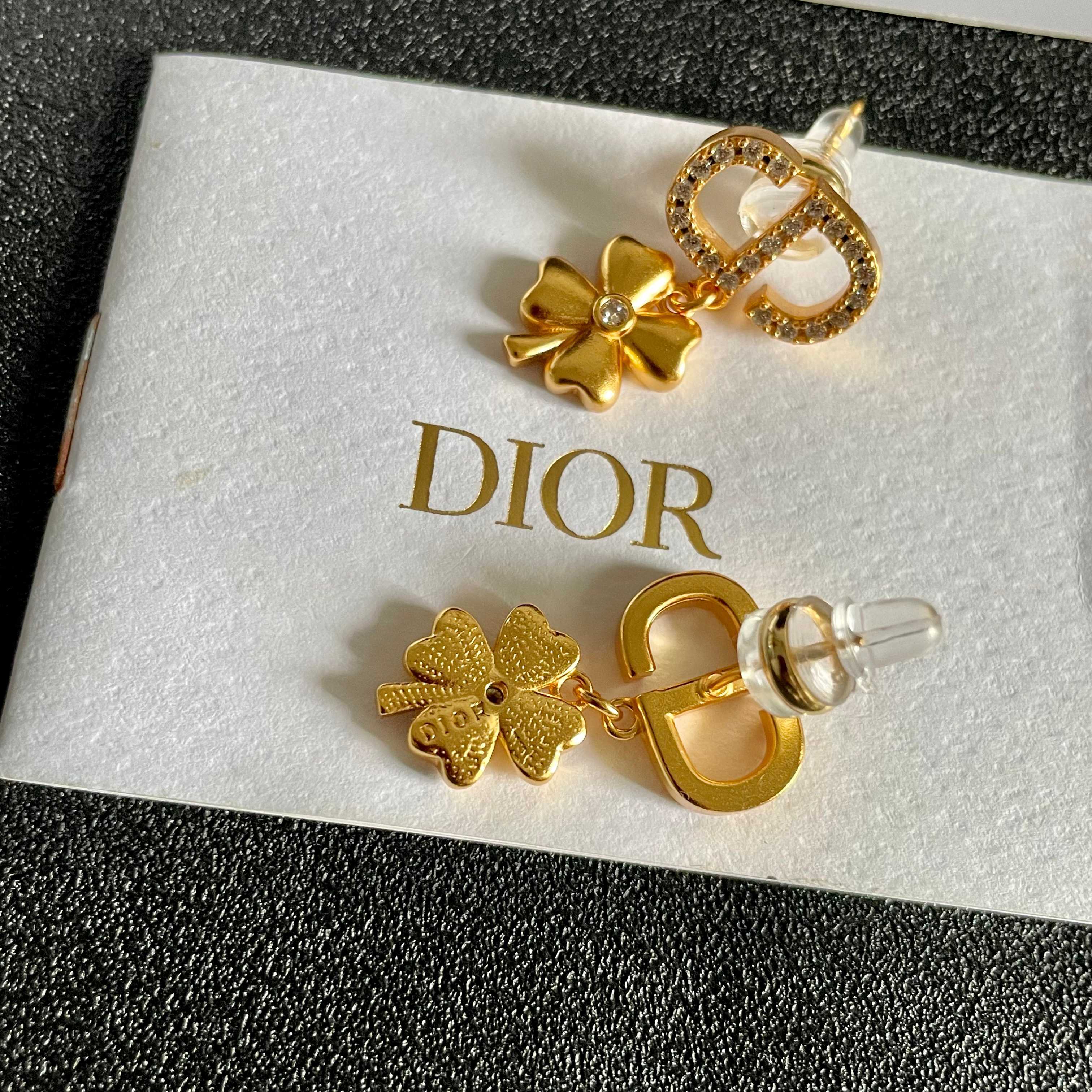 👑Dior 迪奥 中古 耳环 专柜一致上新 精选原版一致 黄铜材质 甜美气质高