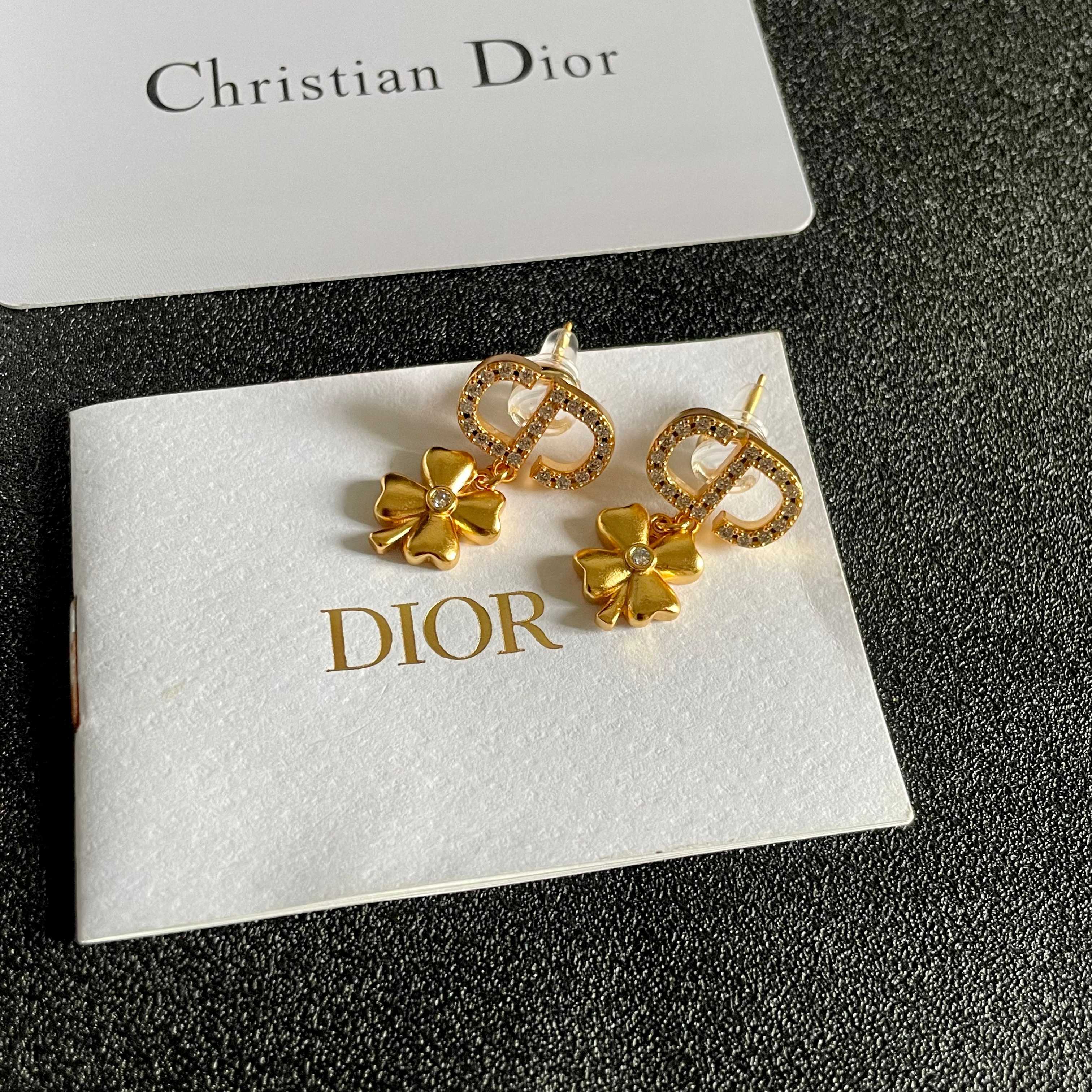👑Dior 迪奥 中古 耳环 专柜一致上新 精选原版一致 黄铜材质 甜美气质高