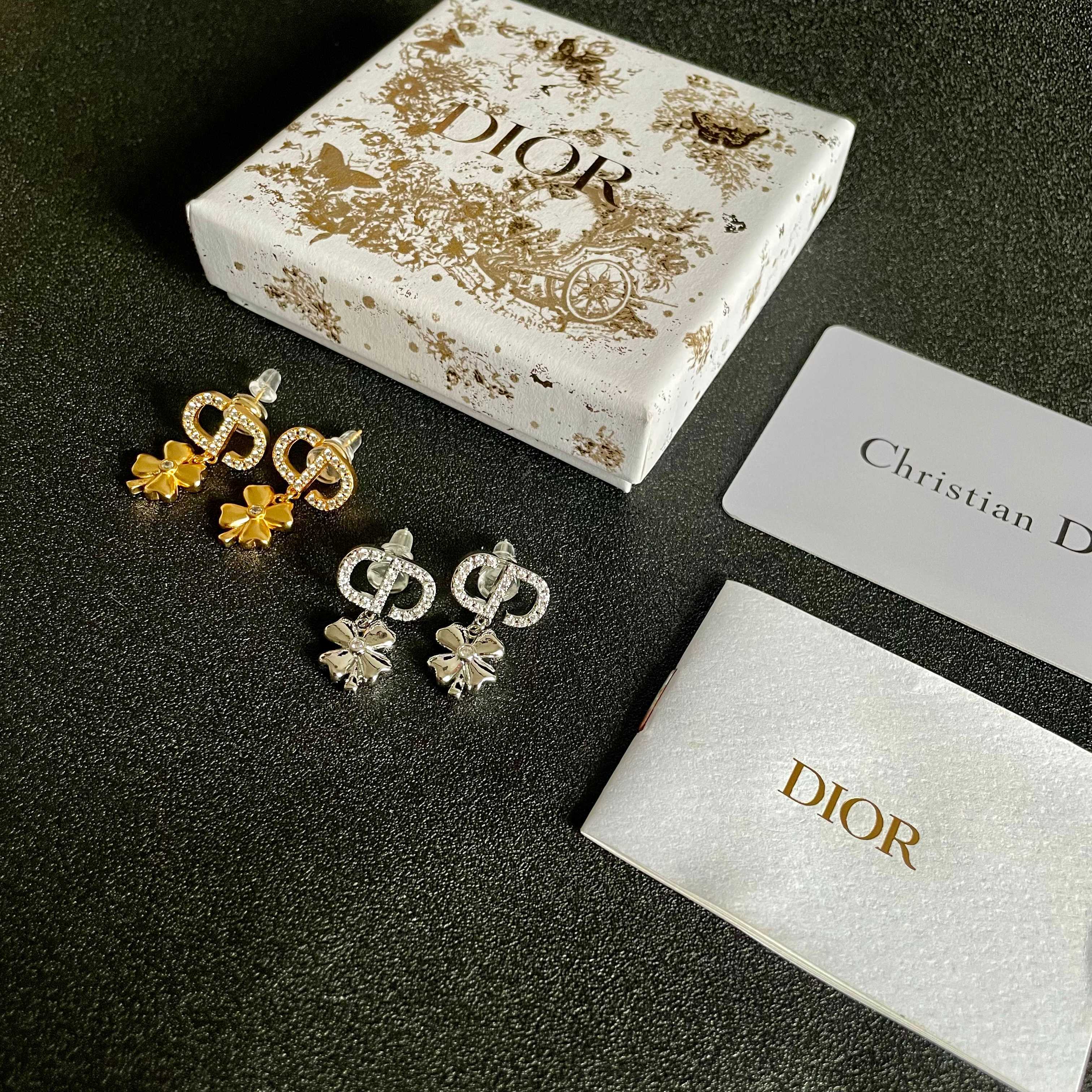 👑Dior 迪奥 中古 耳环 专柜一致上新 精选原版一致 黄铜材质 甜美气质高