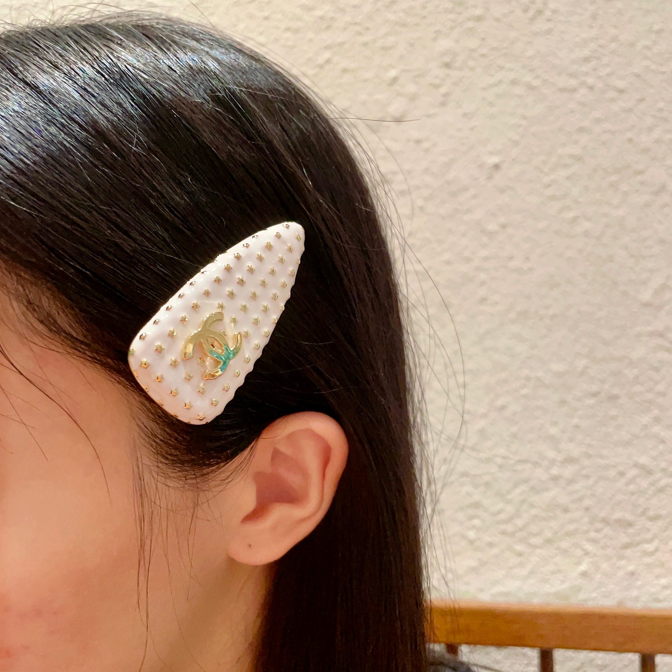 Chanel香奈儿】小香经典发夹热销款火爆上新❣同步专柜‼正品开模‼款式简单大方💋小巧别致💖超级适合夏天