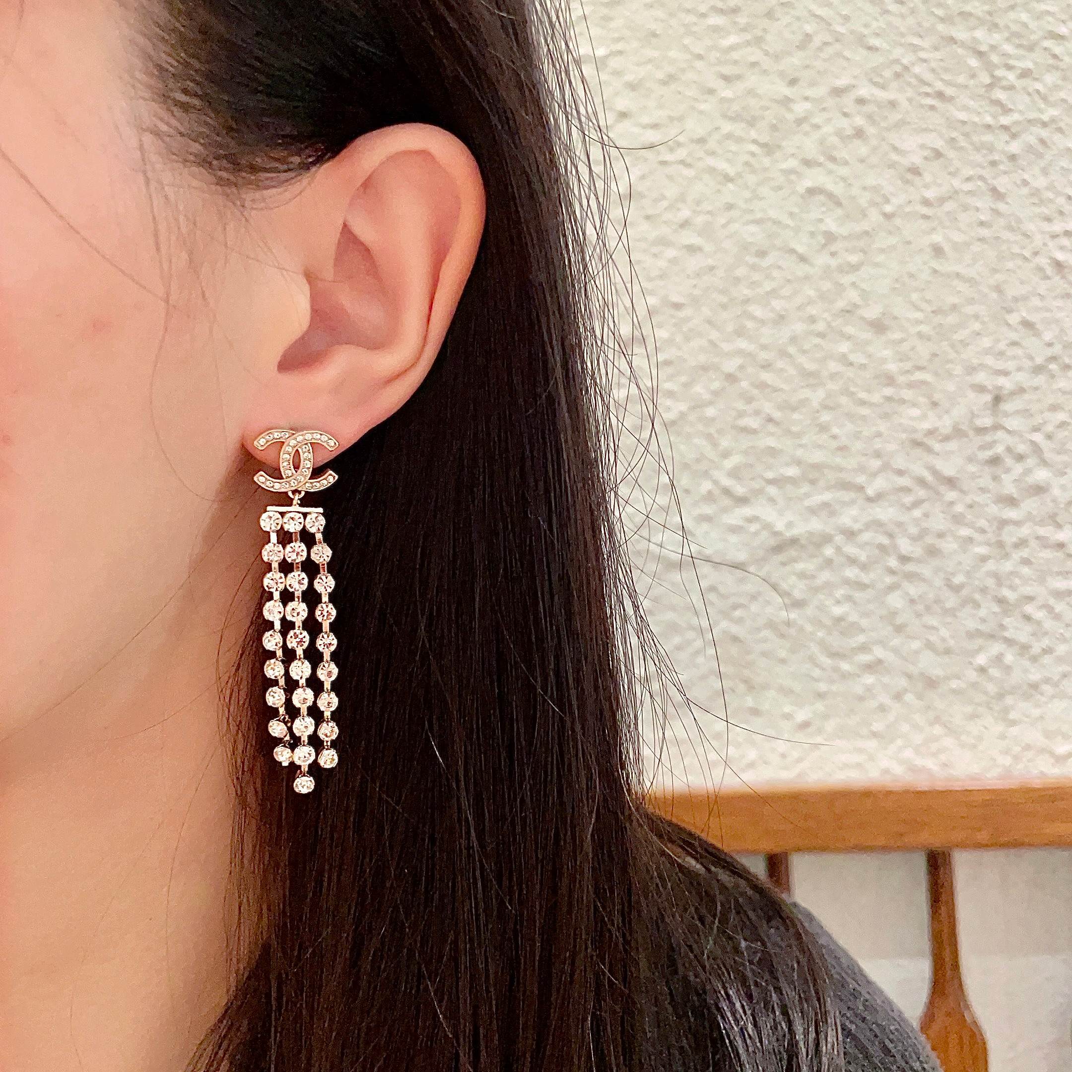  Chanel香奈儿 中古 耳钉👀小香家的款式真心无需多介绍😘🎶每一款都超好看，精致大方，非常显气质