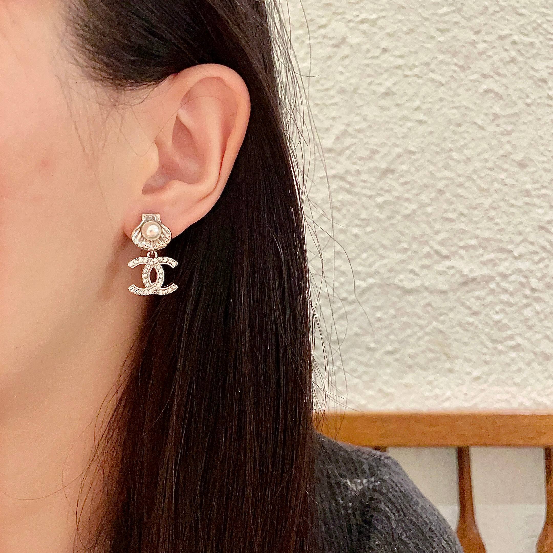  Chanel香奈儿 中古 耳钉👀小香家的款式真心无需多介绍😘🎶每一款都超好看，精致大方，非常显气质