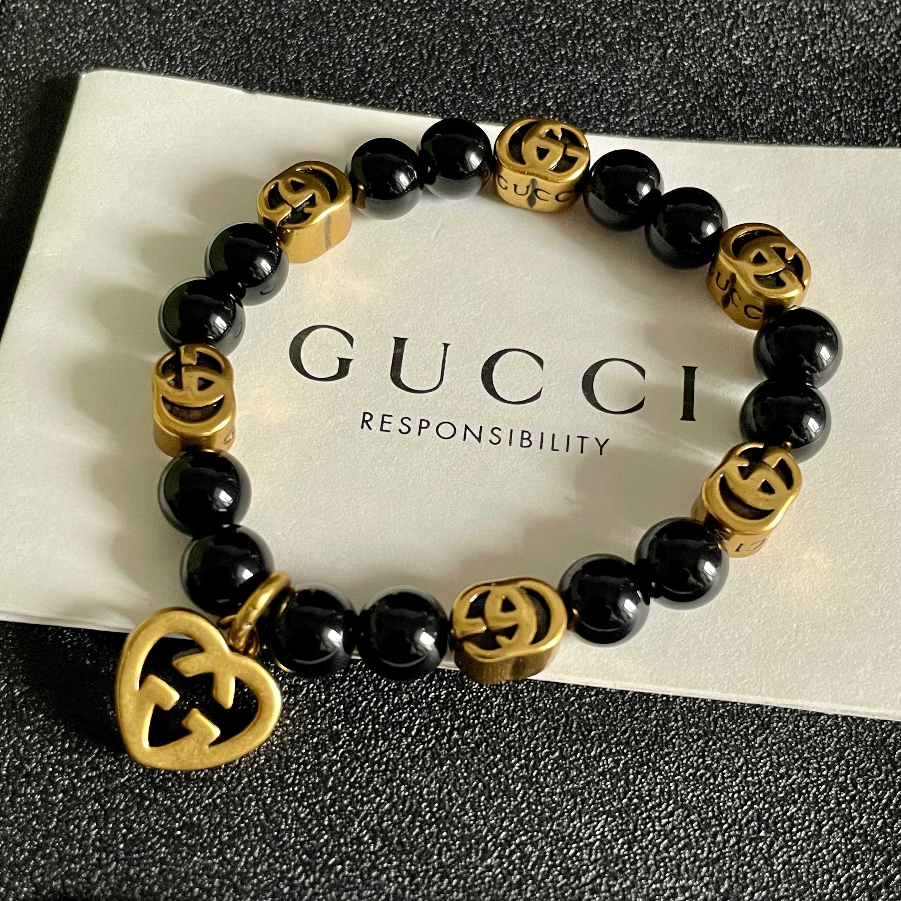  新款💦古驰Gucci双G字母潮流手链😉爆款随时断货休闲风格时尚造型设计很漂亮专柜材质👍专柜新款上市 美