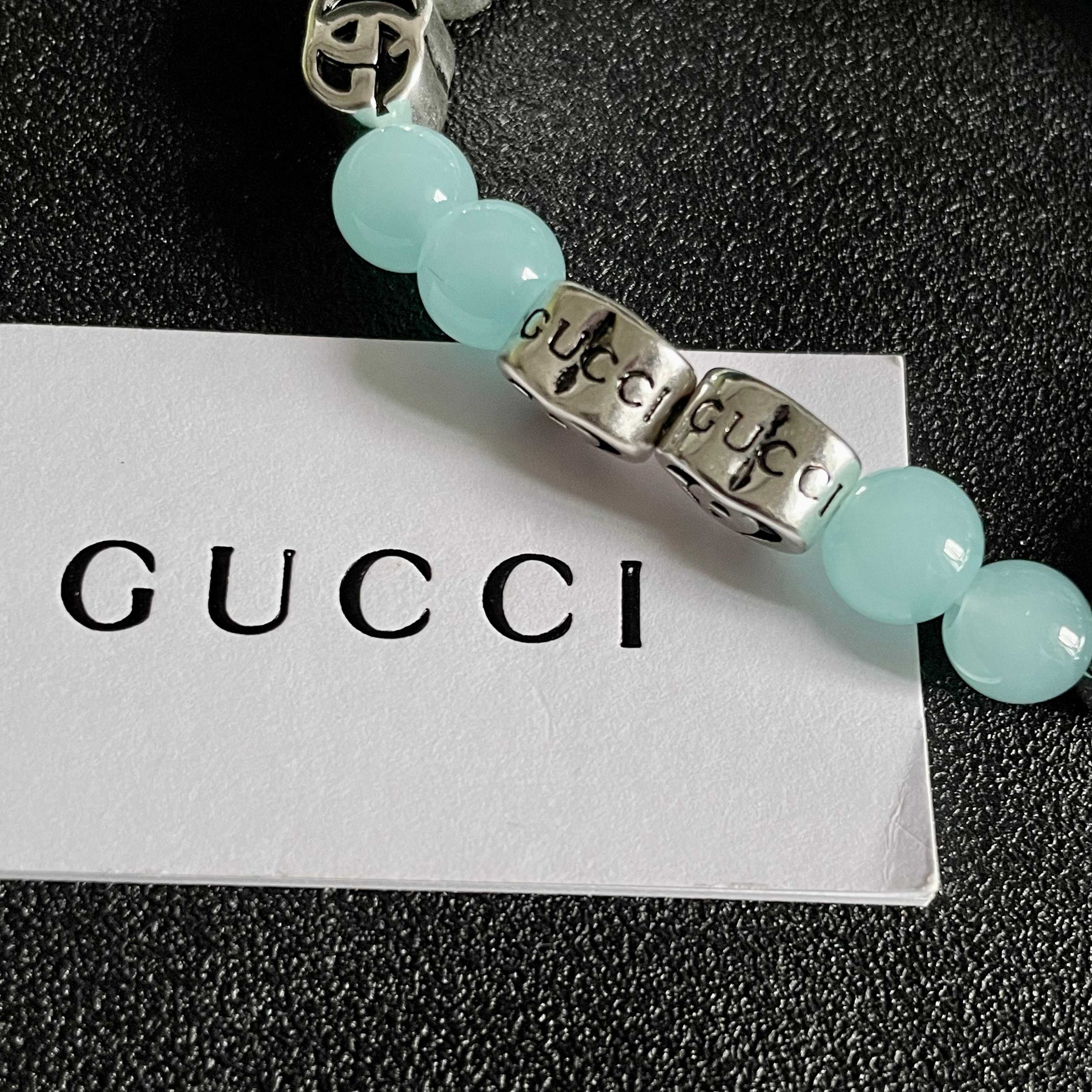  新款💦古驰Gucci双G字母潮流手链😉爆款随时断货休闲风格时尚造型设计很漂亮专柜材质👍专柜新款上市 美
