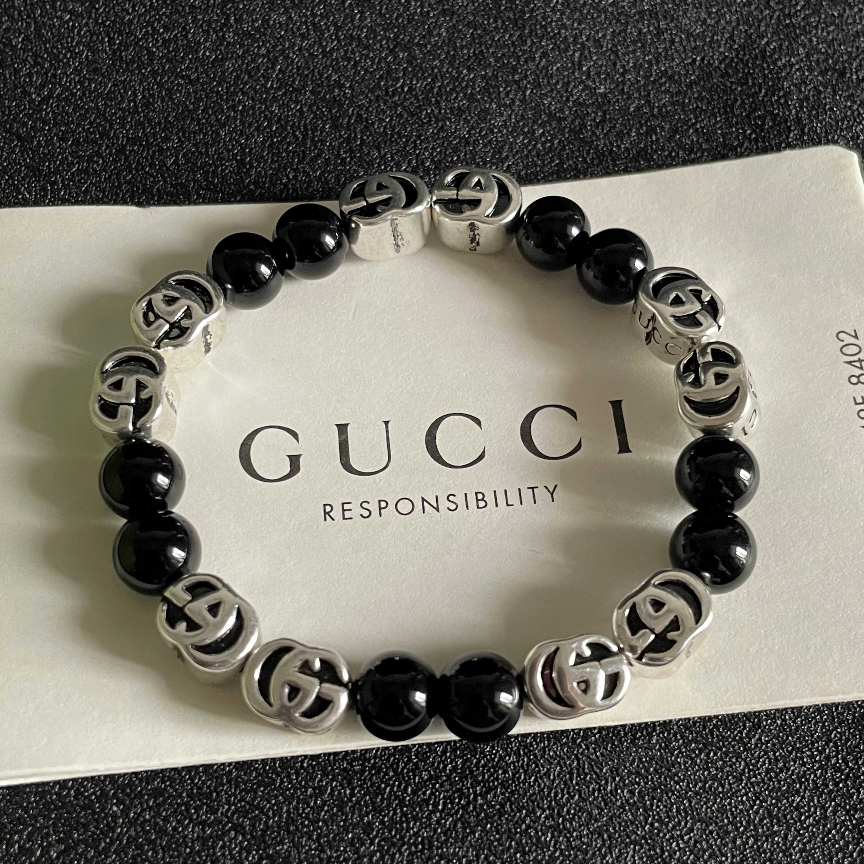  新款💦古驰Gucci双G字母潮流手链😉爆款随时断货休闲风格时尚造型设计很漂亮专柜材质👍专柜新款上市 美