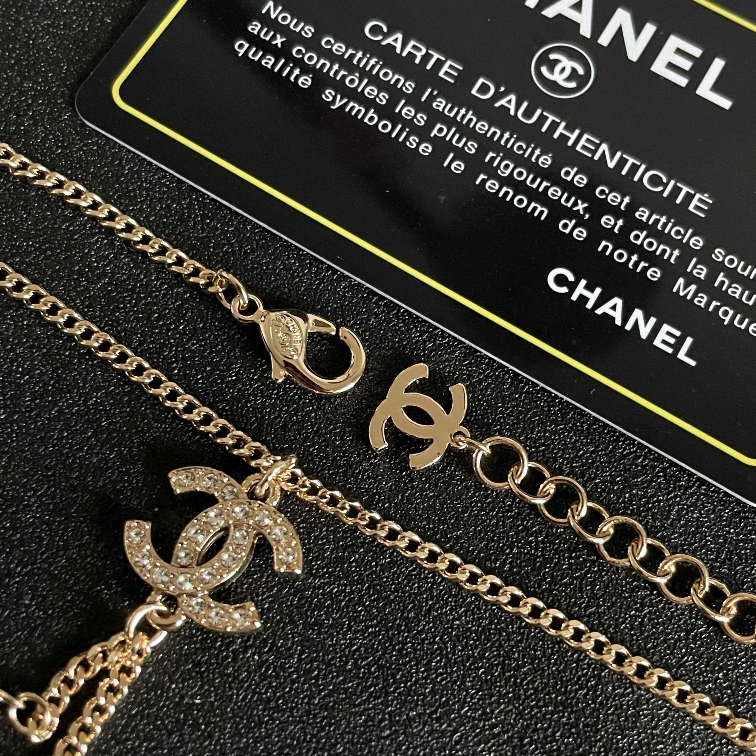  Chanel香奈儿 中古 项链👀小香家的款式真心无需多介绍😘🎶每一款都超好看，精致大方，非常显气质