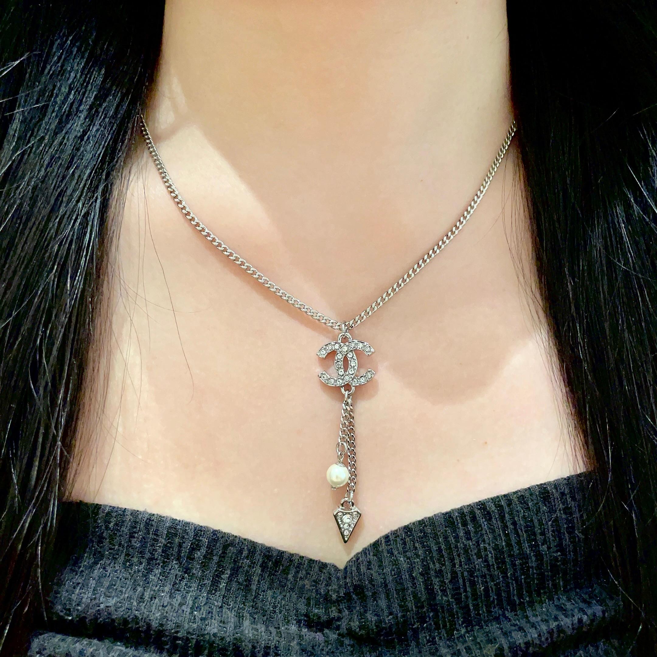  Chanel香奈儿 中古 项链👀小香家的款式真心无需多介绍😘🎶每一款都超好看，精致大方，非常显气质