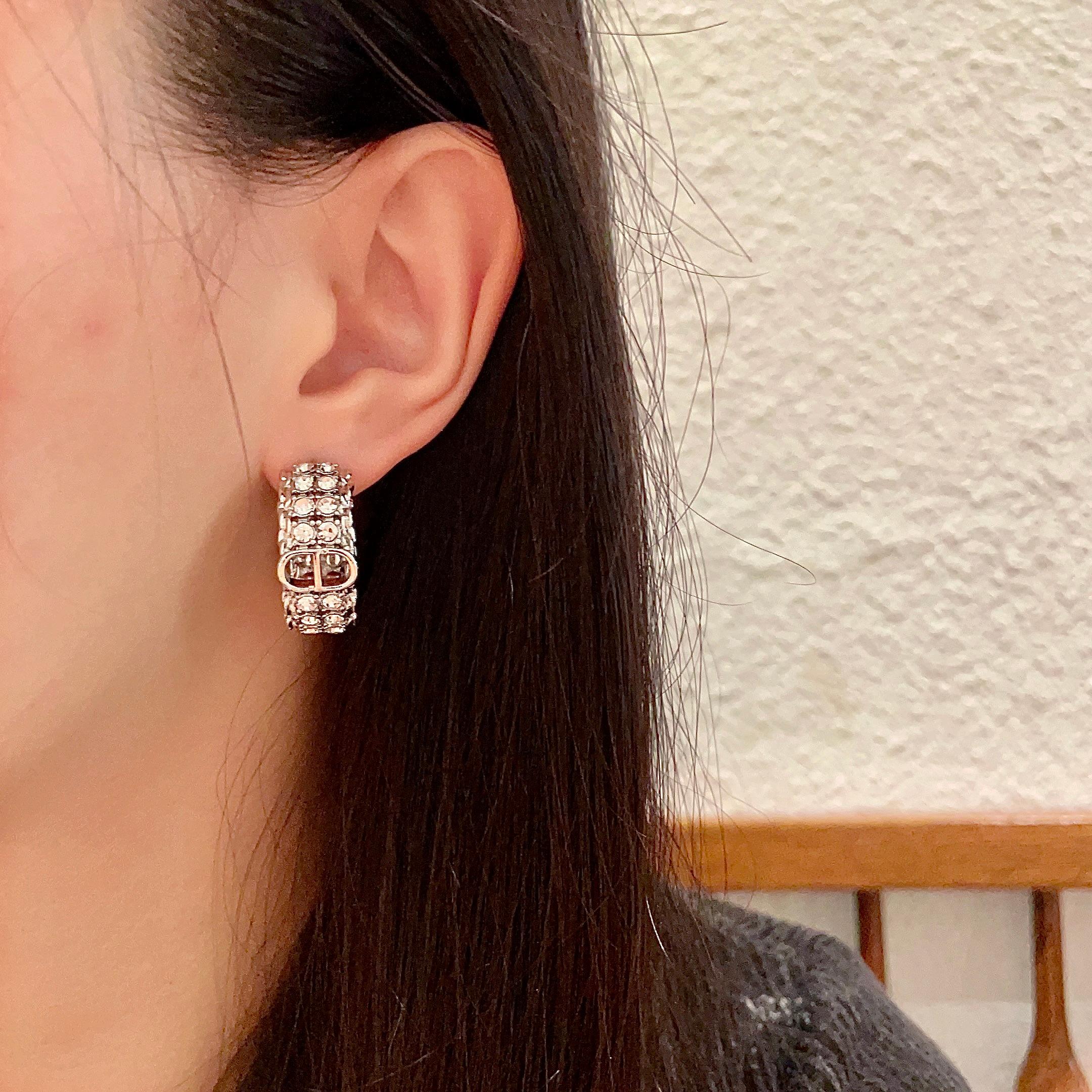 👑Dior 迪奥 中古 耳环 专柜一致上新 精选原版一致 黄铜材质 甜美气质高