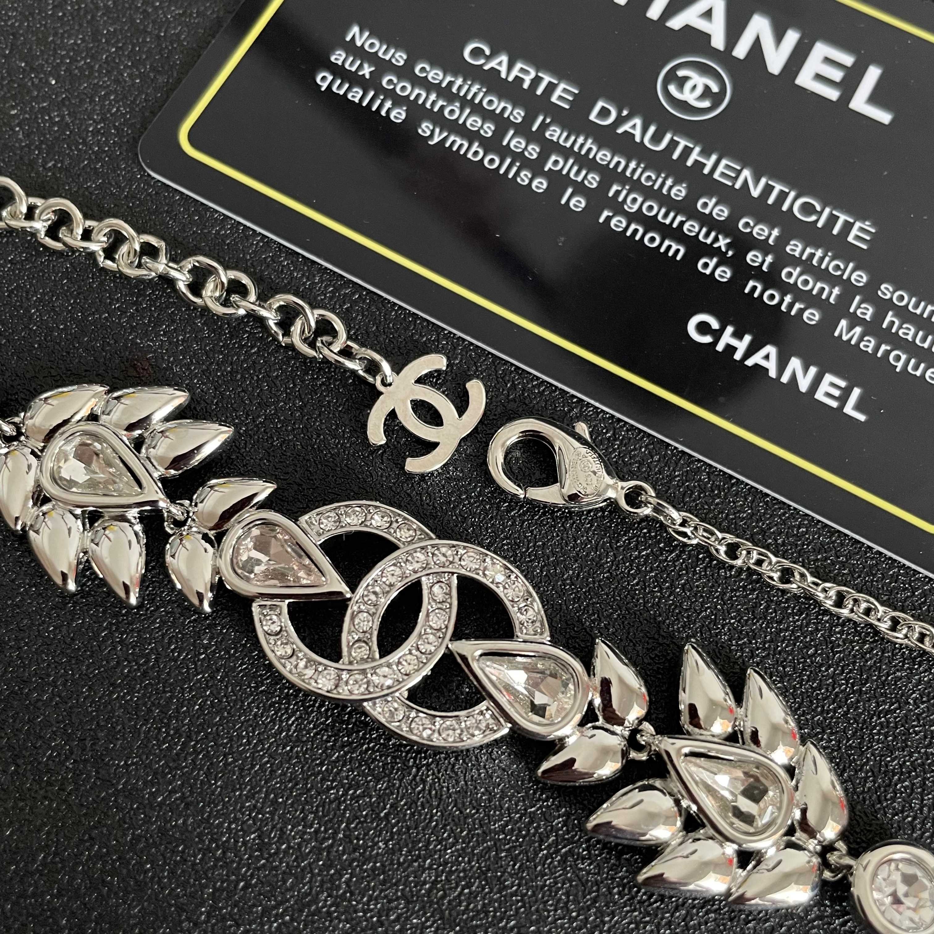  Chanel香奈儿 中古 项链👀小香家的款式真心无需多介绍😘🎶每一款都超好看，精致大方，非常显气质