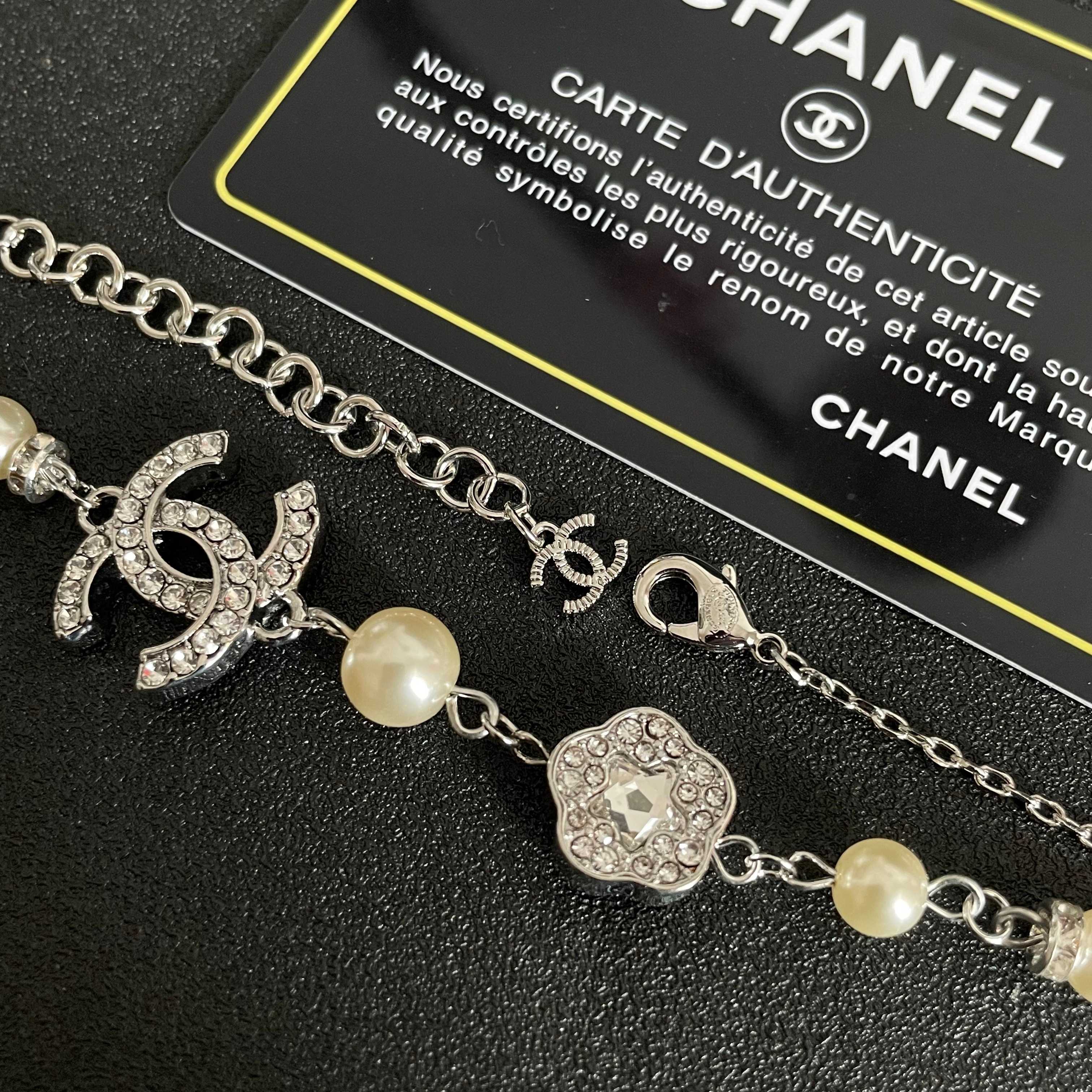  Chanel香奈儿 中古 项链👀小香家的款式真心无需多介绍😘🎶每一款都超好看，精致大方，非常显气质