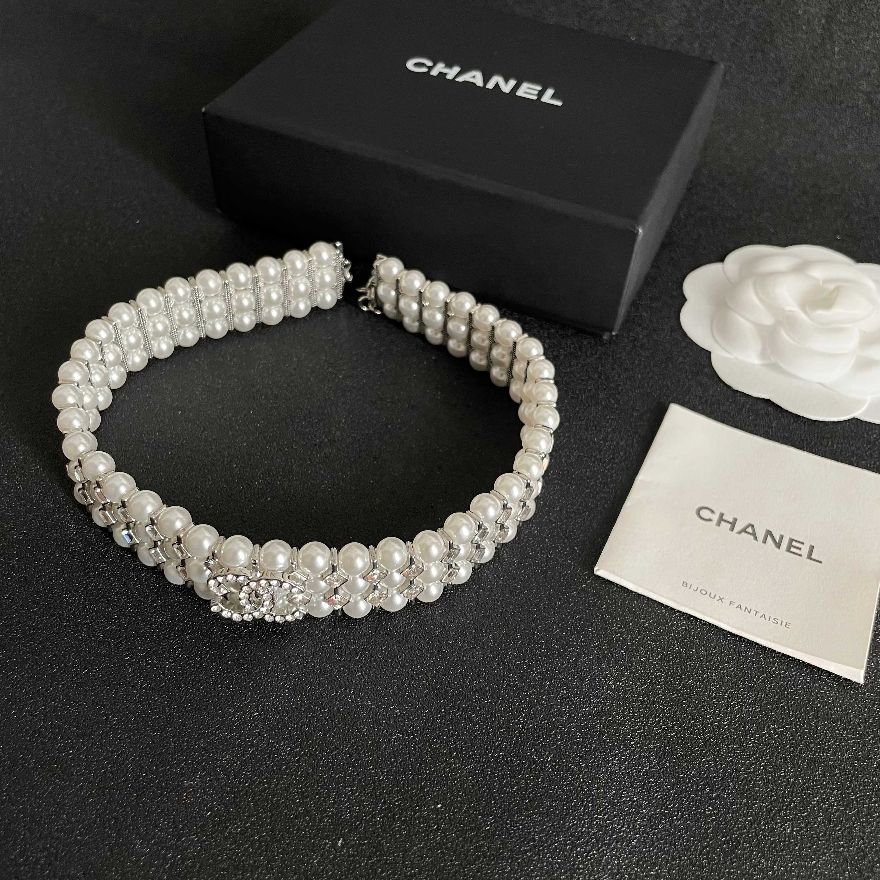  Chanel香奈儿 中古 双C项链👀小香家的款式真心无需多介绍😘🎶每一款都超好看，精致大方，非常显气质