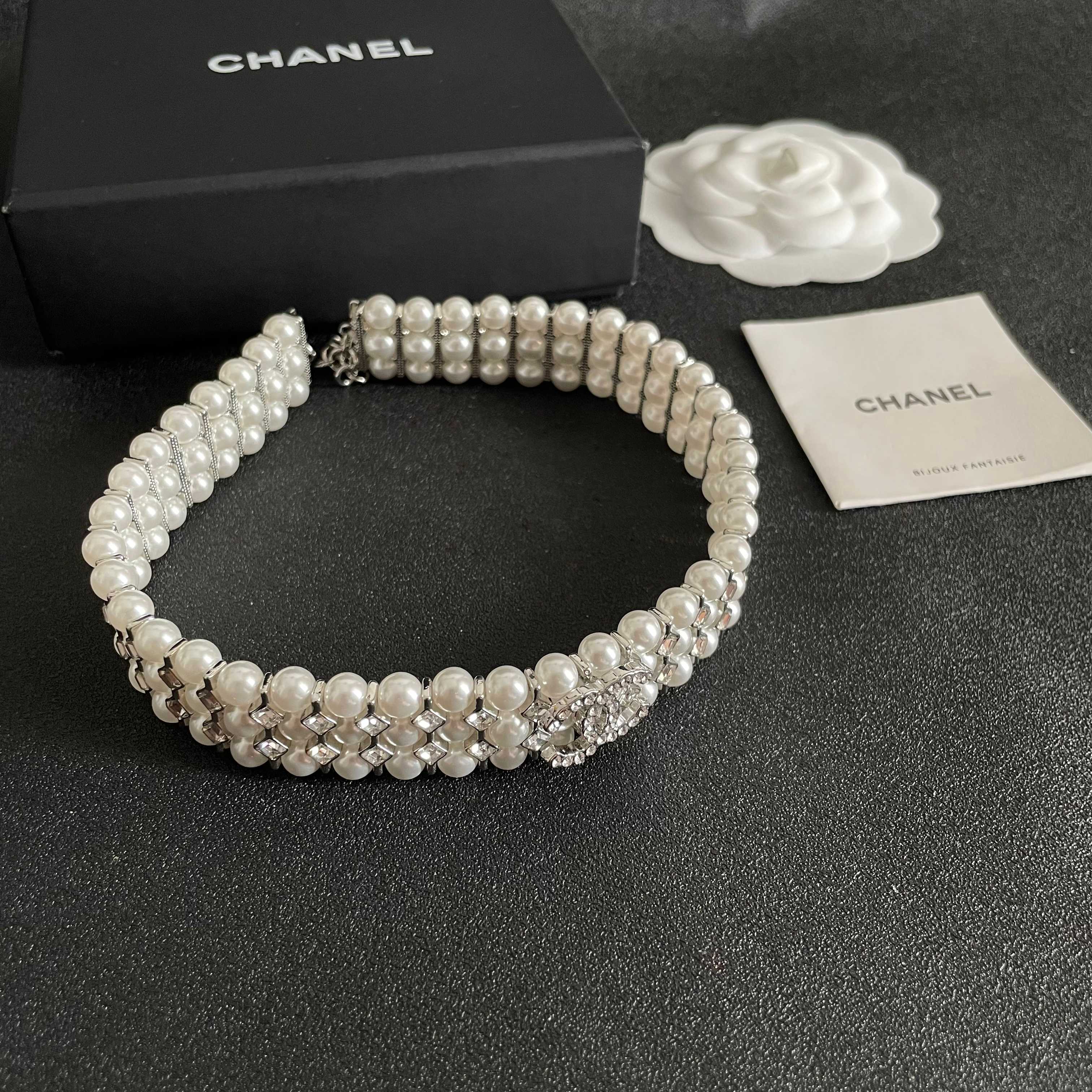  Chanel香奈儿 中古 双C项链👀小香家的款式真心无需多介绍😘🎶每一款都超好看，精致大方，非常显气质