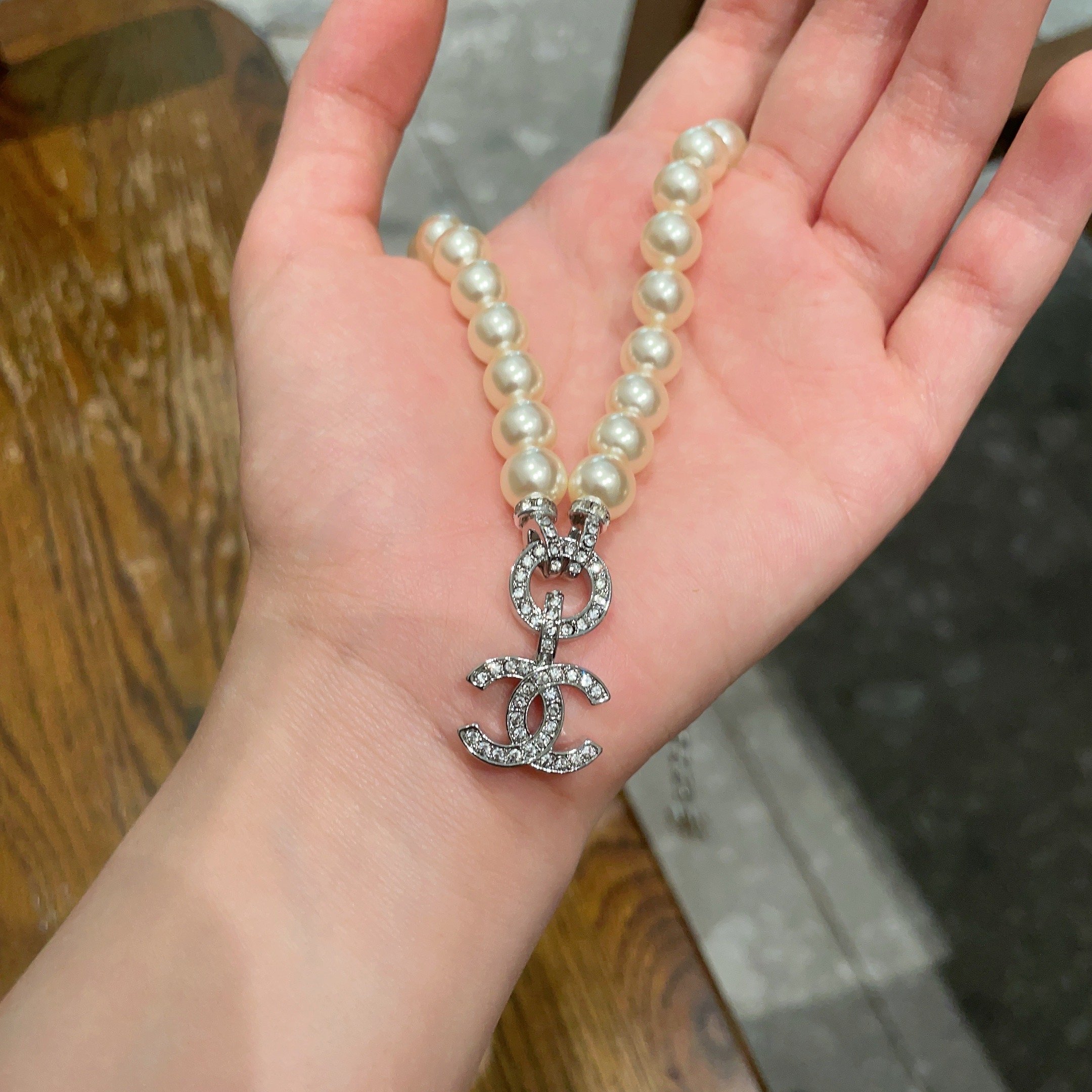  Chanel香奈儿 中古 双C项链👀小香家的款式真心无需多介绍😘🎶每一款都超好看，精致大方，非常显气质