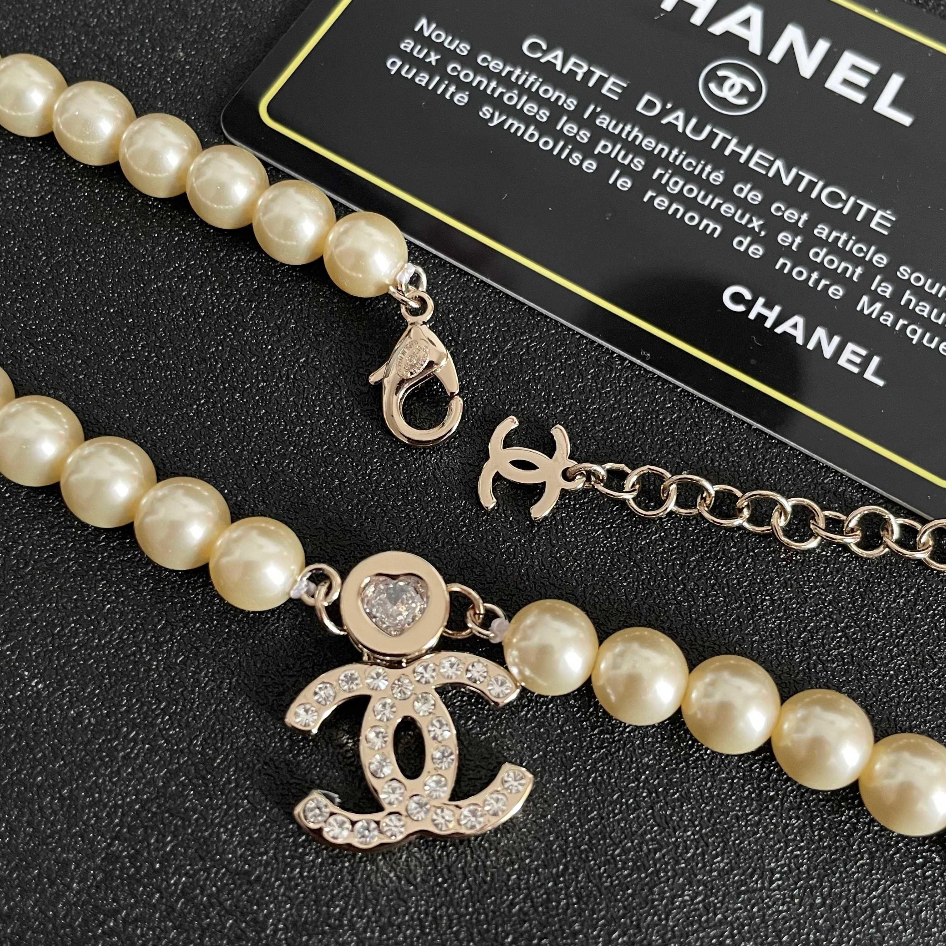  Chanel香奈儿 中古 双C项链👀小香家的款式真心无需多介绍😘🎶每一款都超好看，精致大方，非常显气质