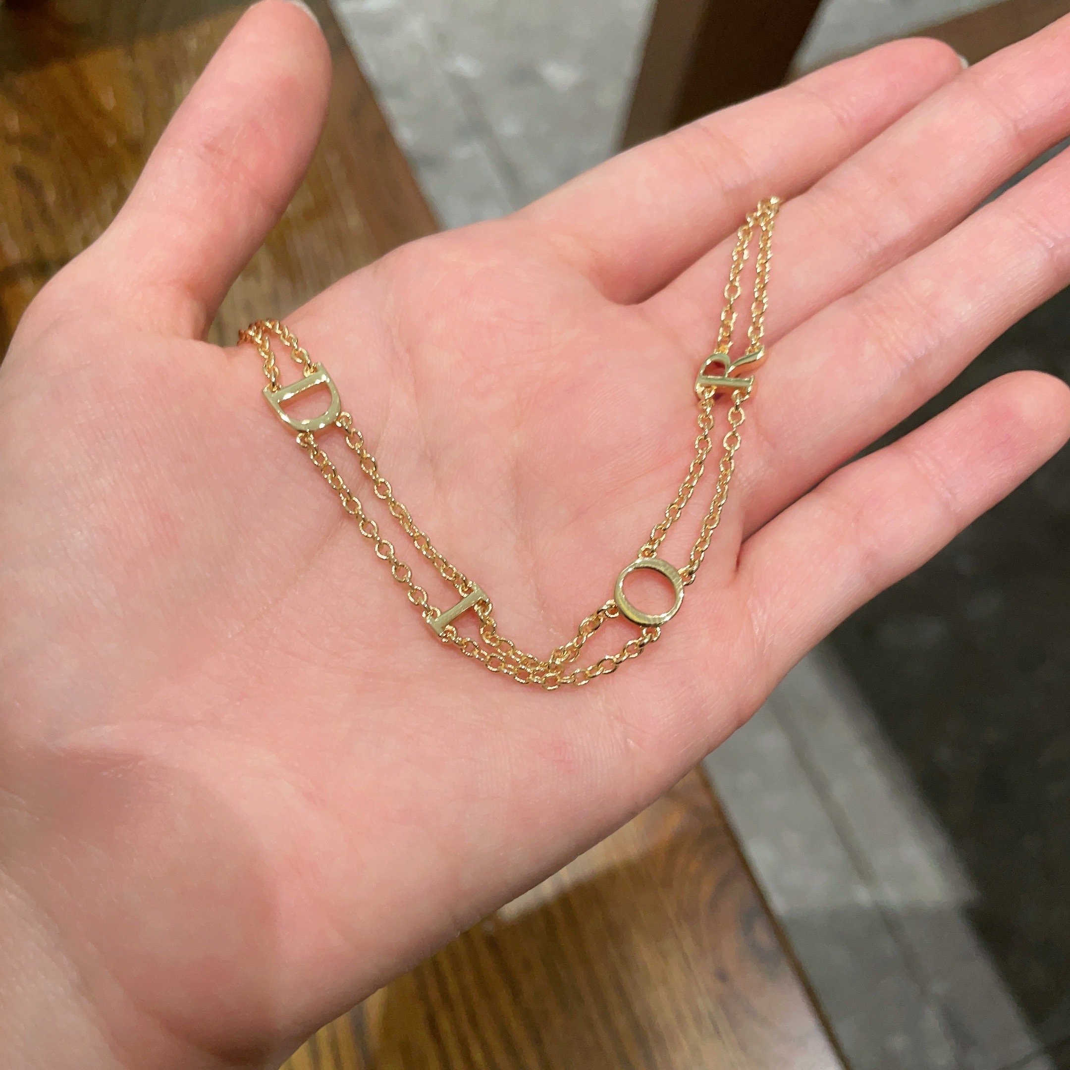 👑Dior 迪奥  中古 项链 专柜一致上新 精选原版一致 黄铜材质 甜美气质高雅.