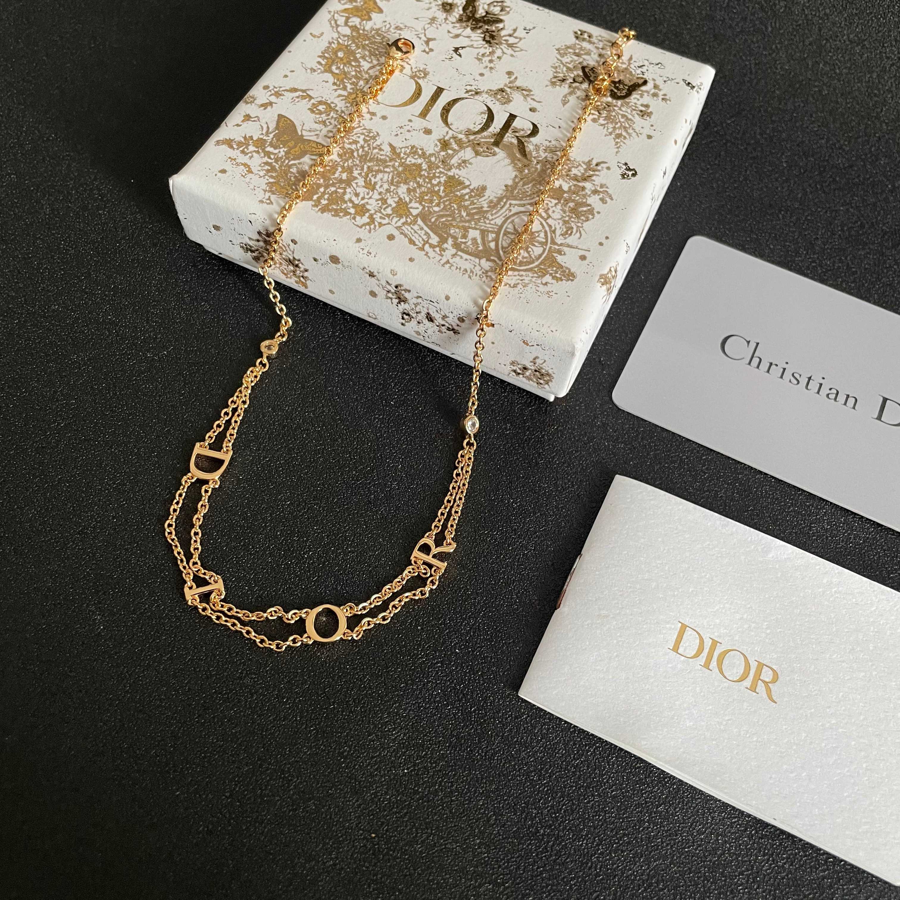 👑Dior 迪奥  中古 项链 专柜一致上新 精选原版一致 黄铜材质 甜美气质高雅.