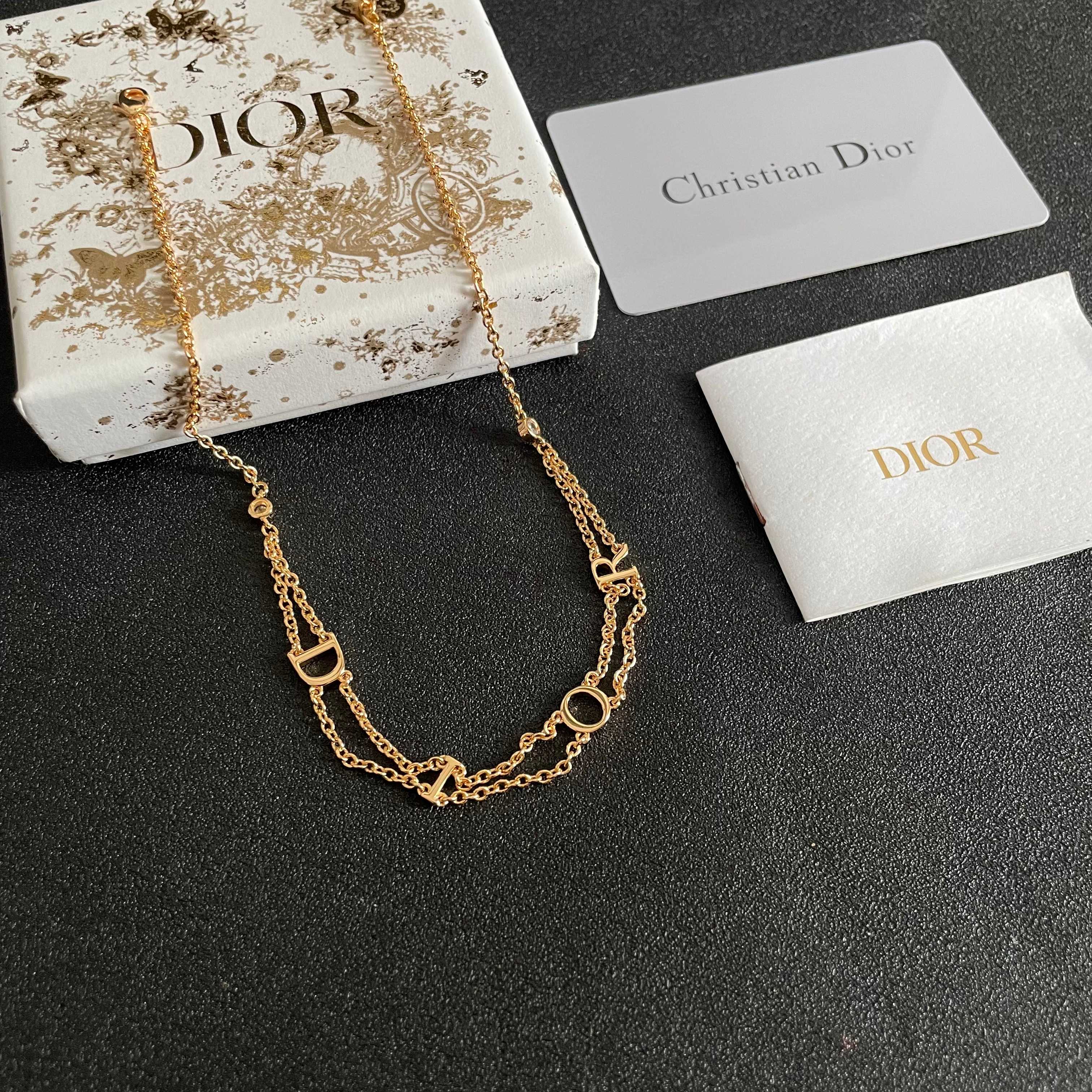 👑Dior 迪奥  中古 项链 专柜一致上新 精选原版一致 黄铜材质 甜美气质高雅.