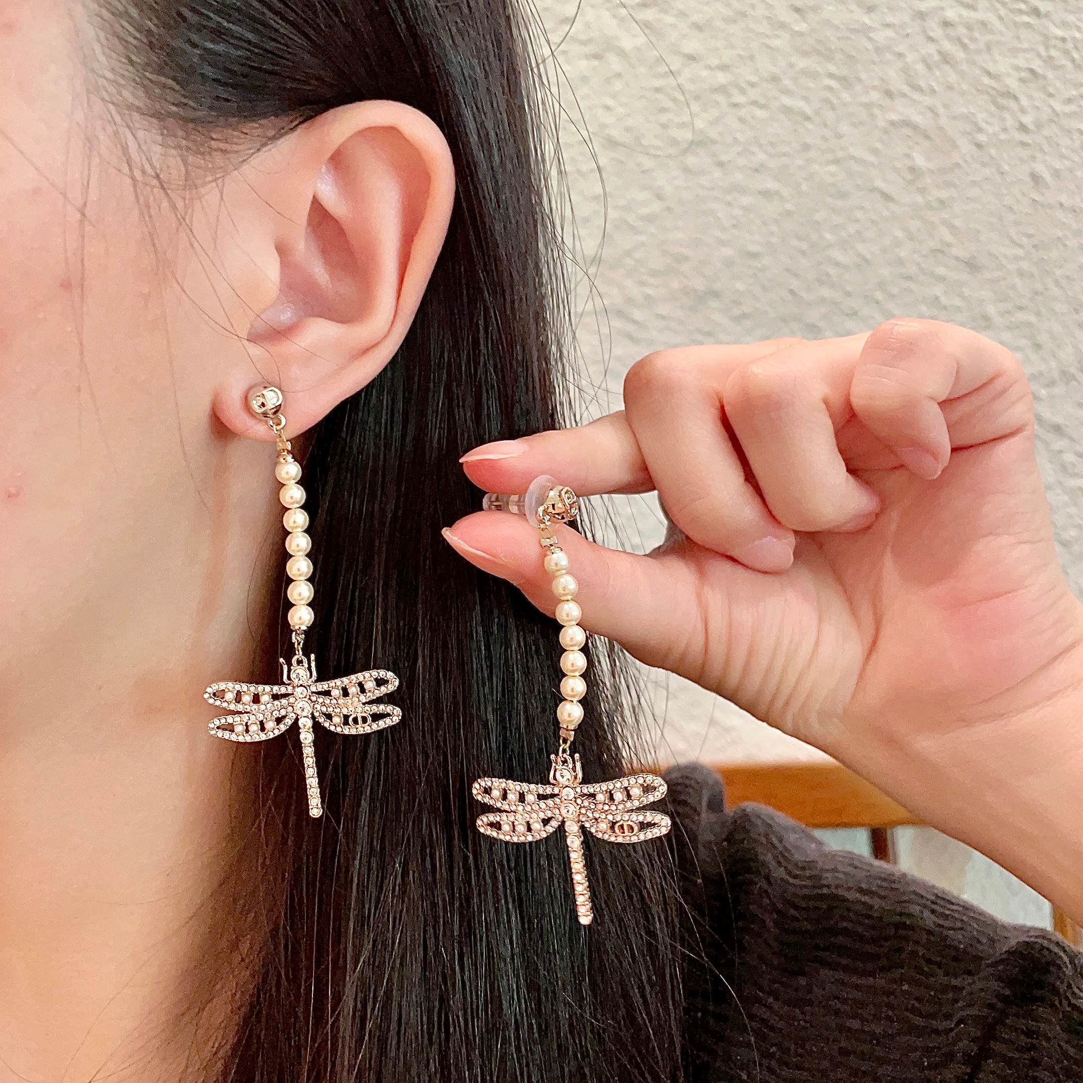 👑Dior 迪奥 中古 耳环 专柜一致上新 精选原版一致 黄铜材质 甜美气质高