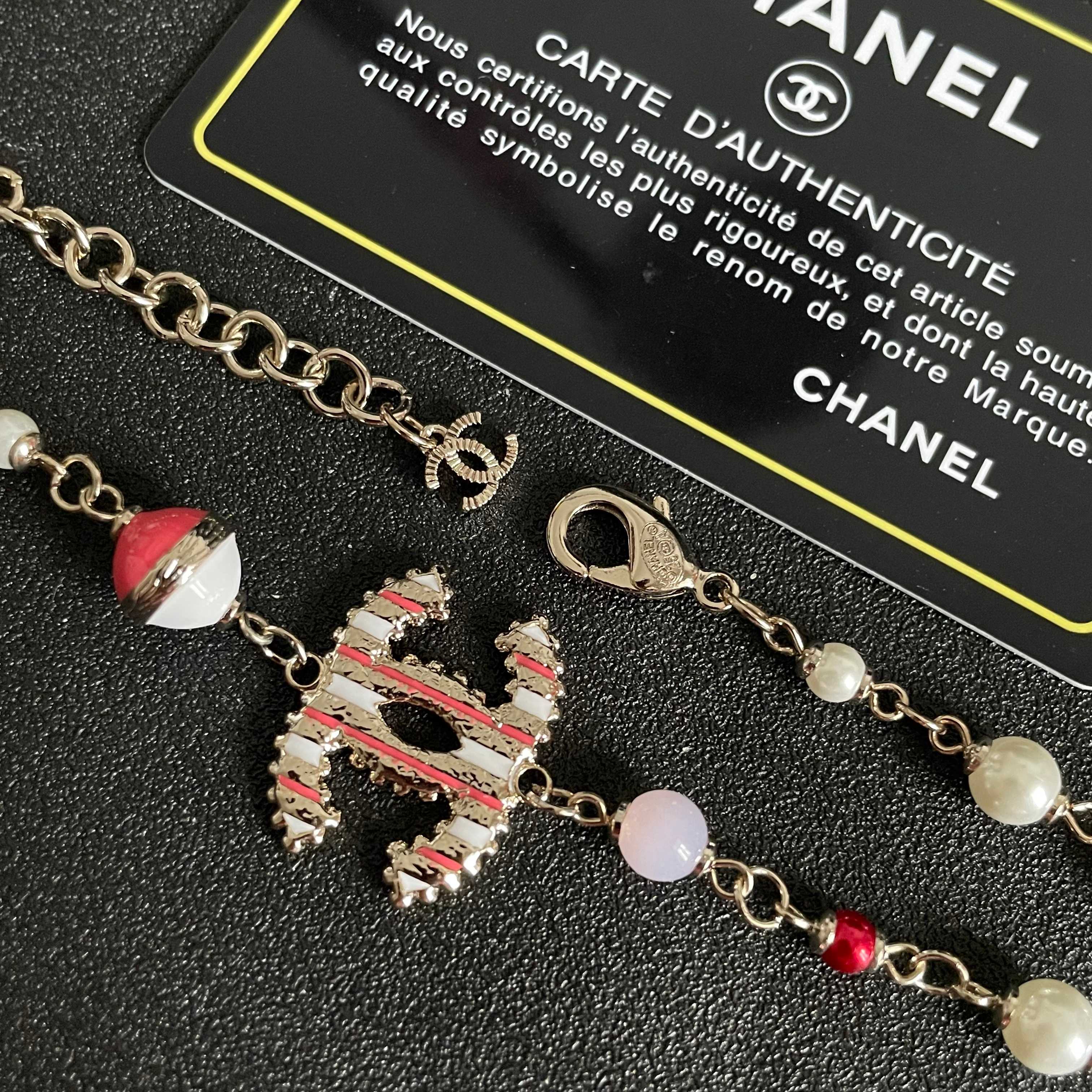  Chanel香奈儿 中古 字母毛衣链 项链👀小香家的款式真心无需多介绍😘🎶每一款都超好看，精致大方，非