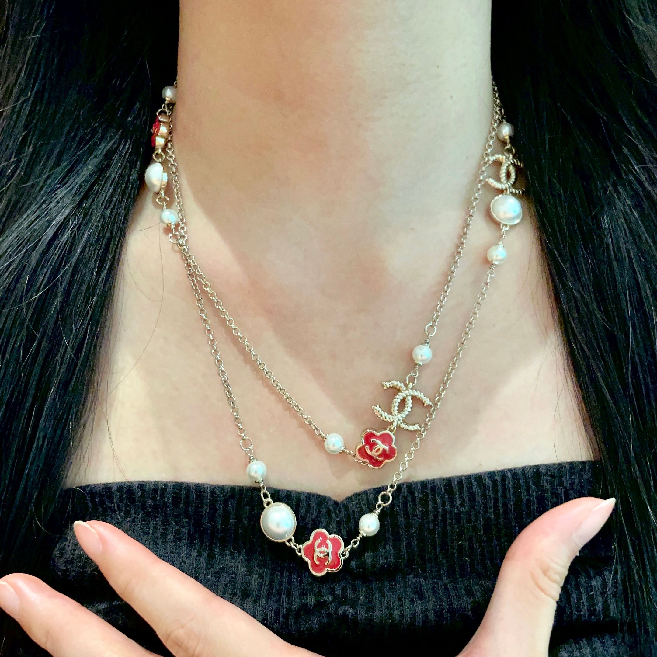  Chanel香奈儿 中古 字母毛衣链 项链👀小香家的款式真心无需多介绍😘🎶每一款都超好看，精致大方，非