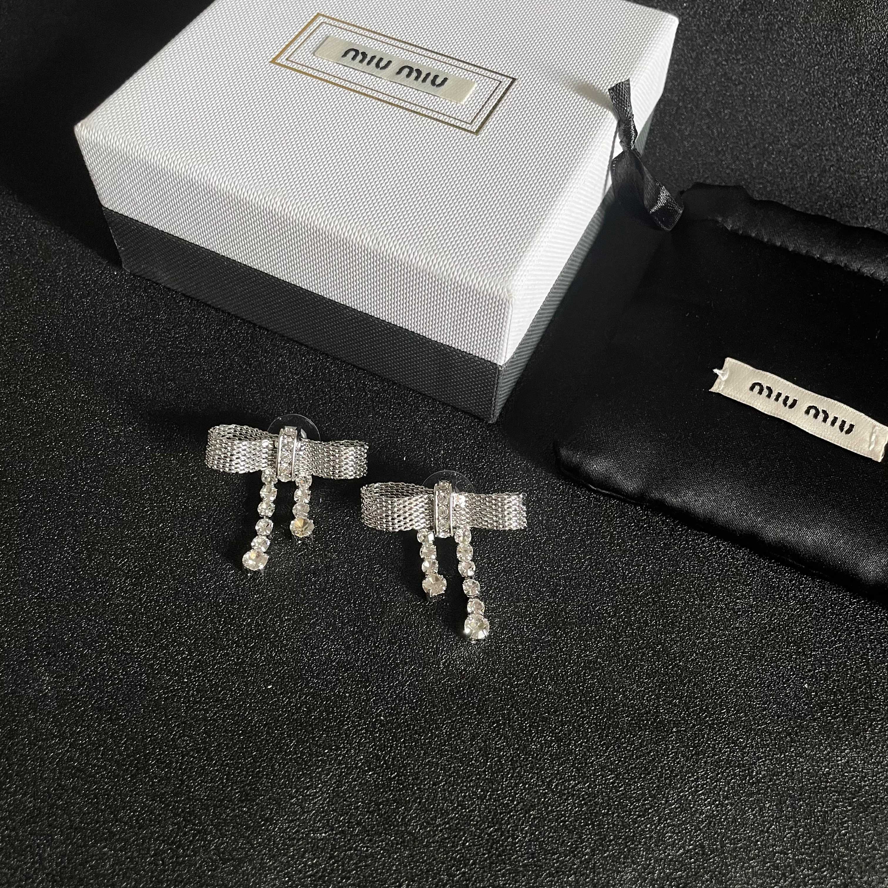 Customized ZP’s Sprowl Crystal Hair Clips: Advanced Customization for Original Logo Design - 图片 5
