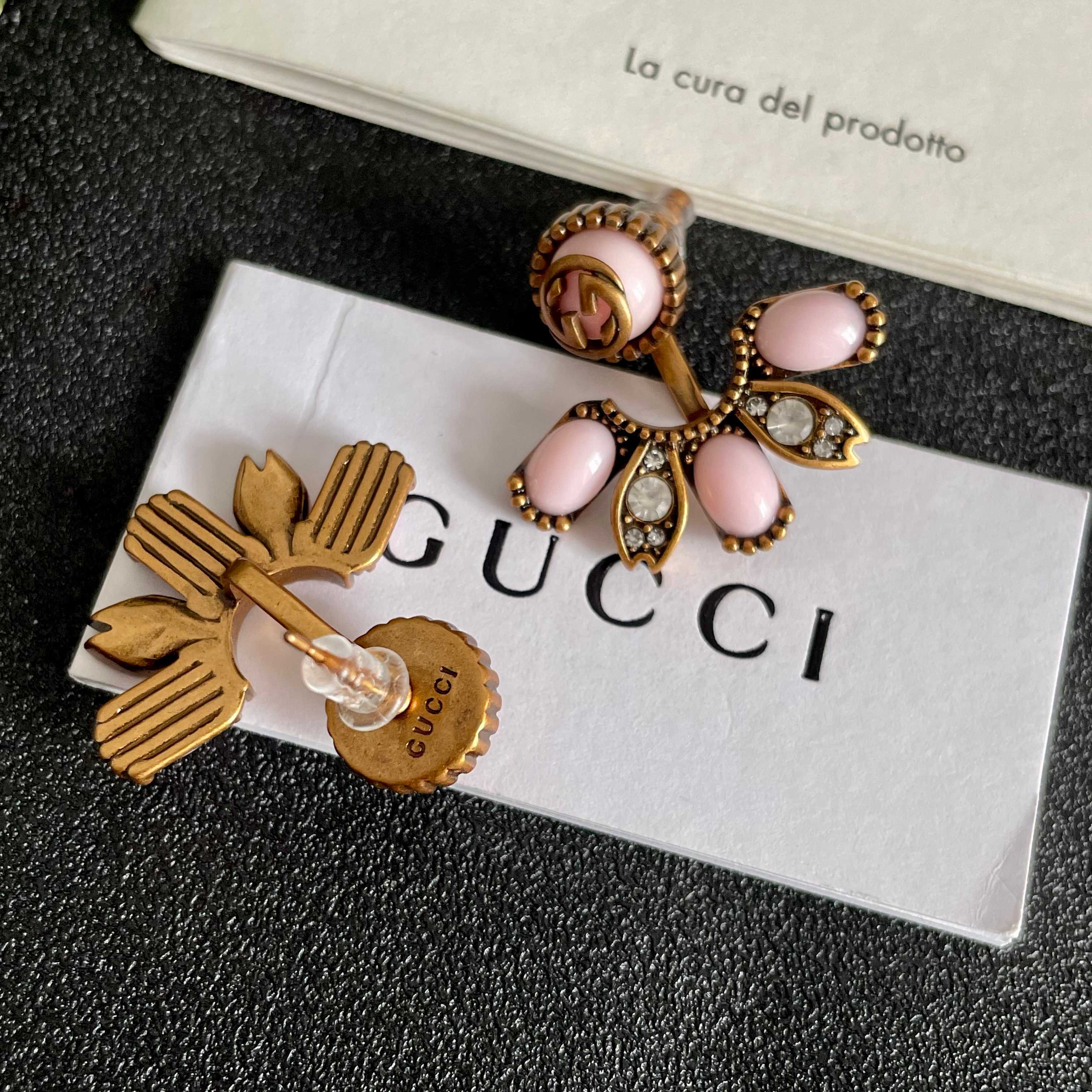 新款 古驰Gucci🆕小耳钉👌👌简约百搭 低调奢华的小双C 经典耐看 精选原版一致黄铜材质搭配纯银针！小