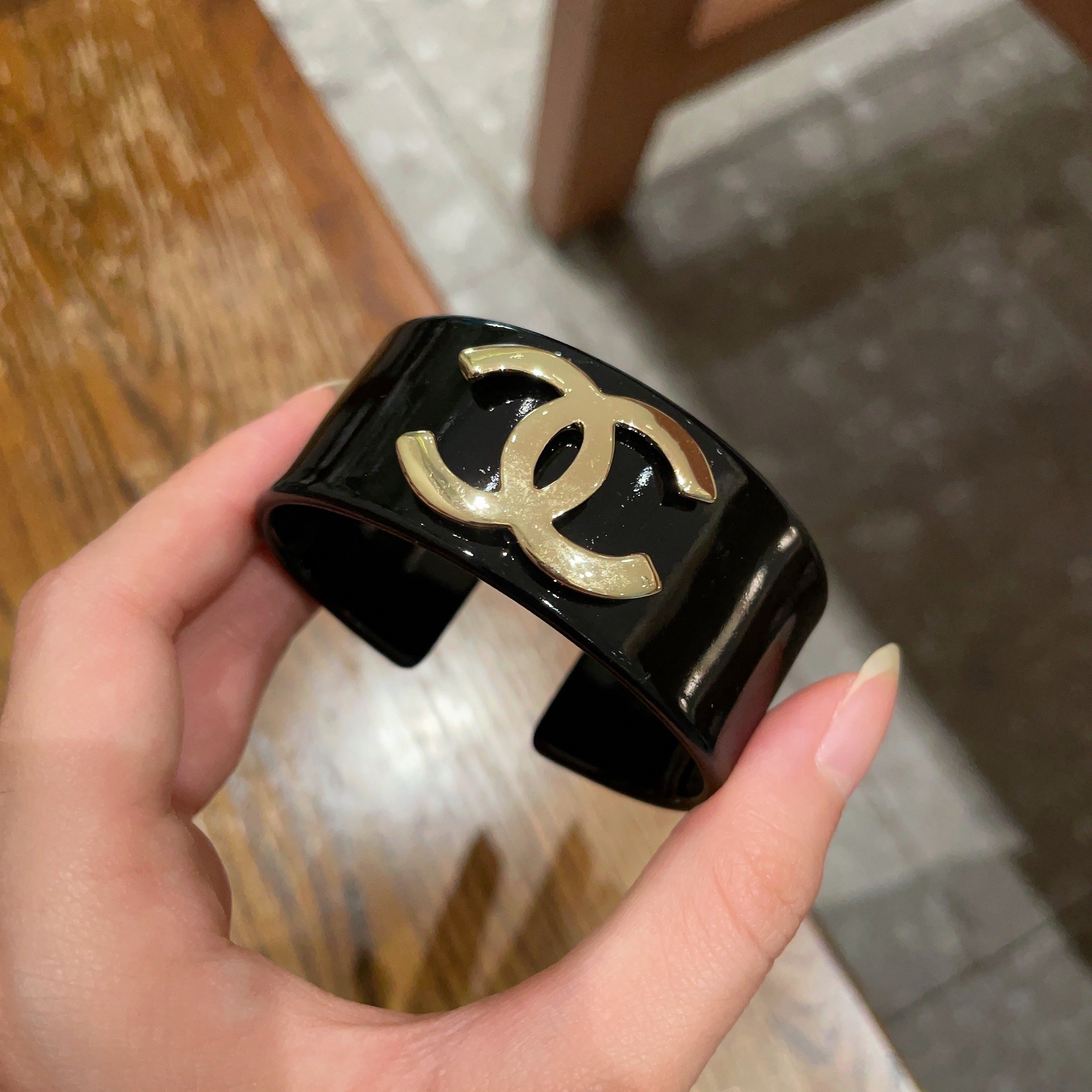 🌹CHANEL 香奈儿好品质亚克力宽版手镯bracelet jewelry 新款厚实手镯 高级定制精致小