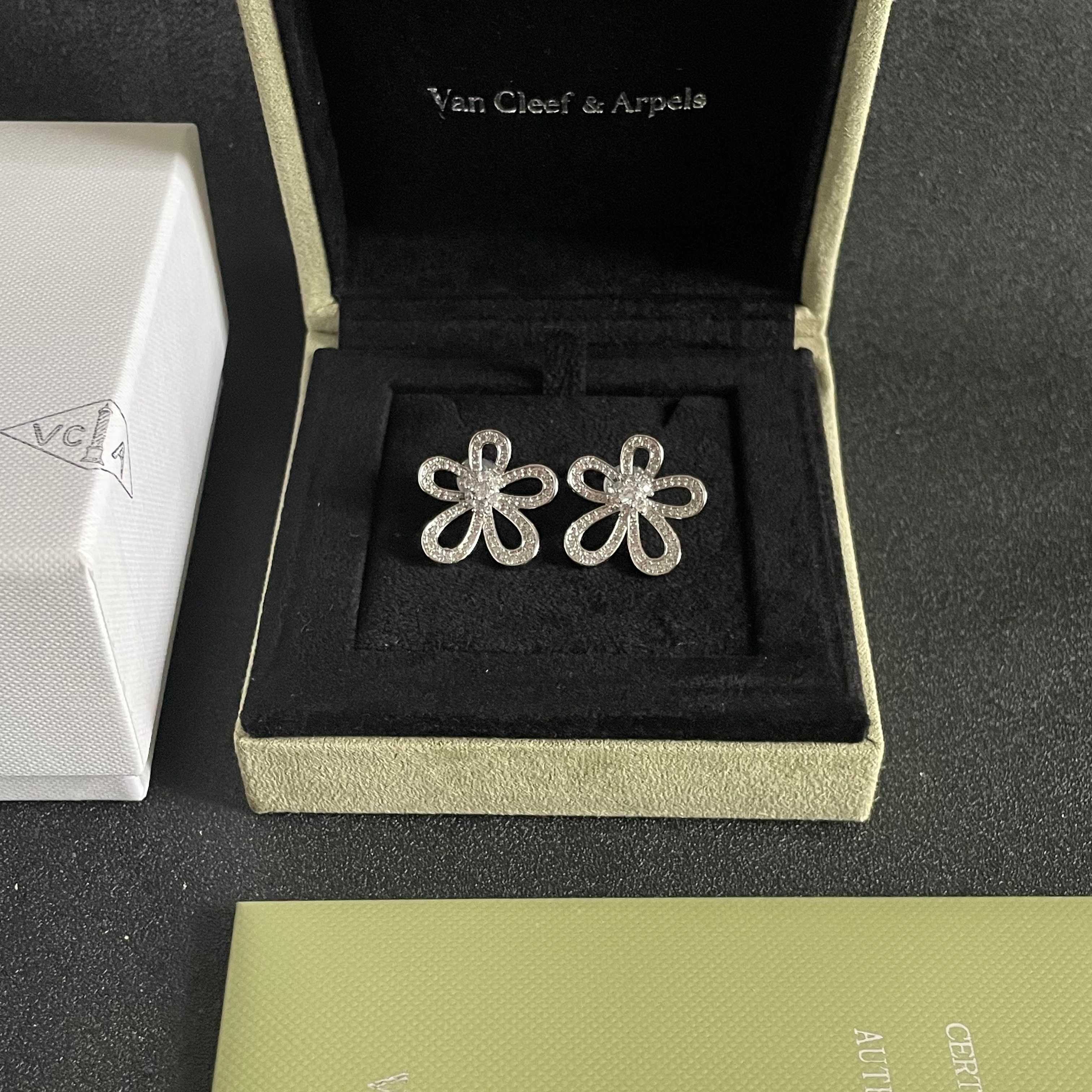 Van Cleef & Arpels Jewelry Vca blingbling — photo 8