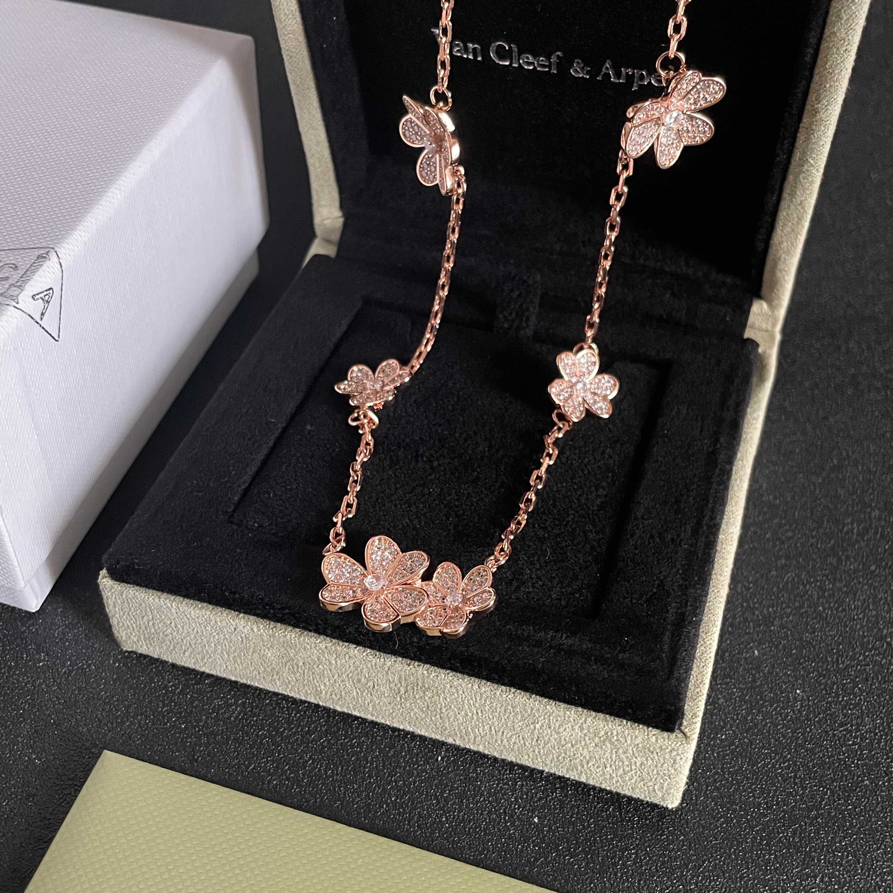 Van Cleef & Arpels smykker Van Cleef Arpels Alhambra ． — photo 9