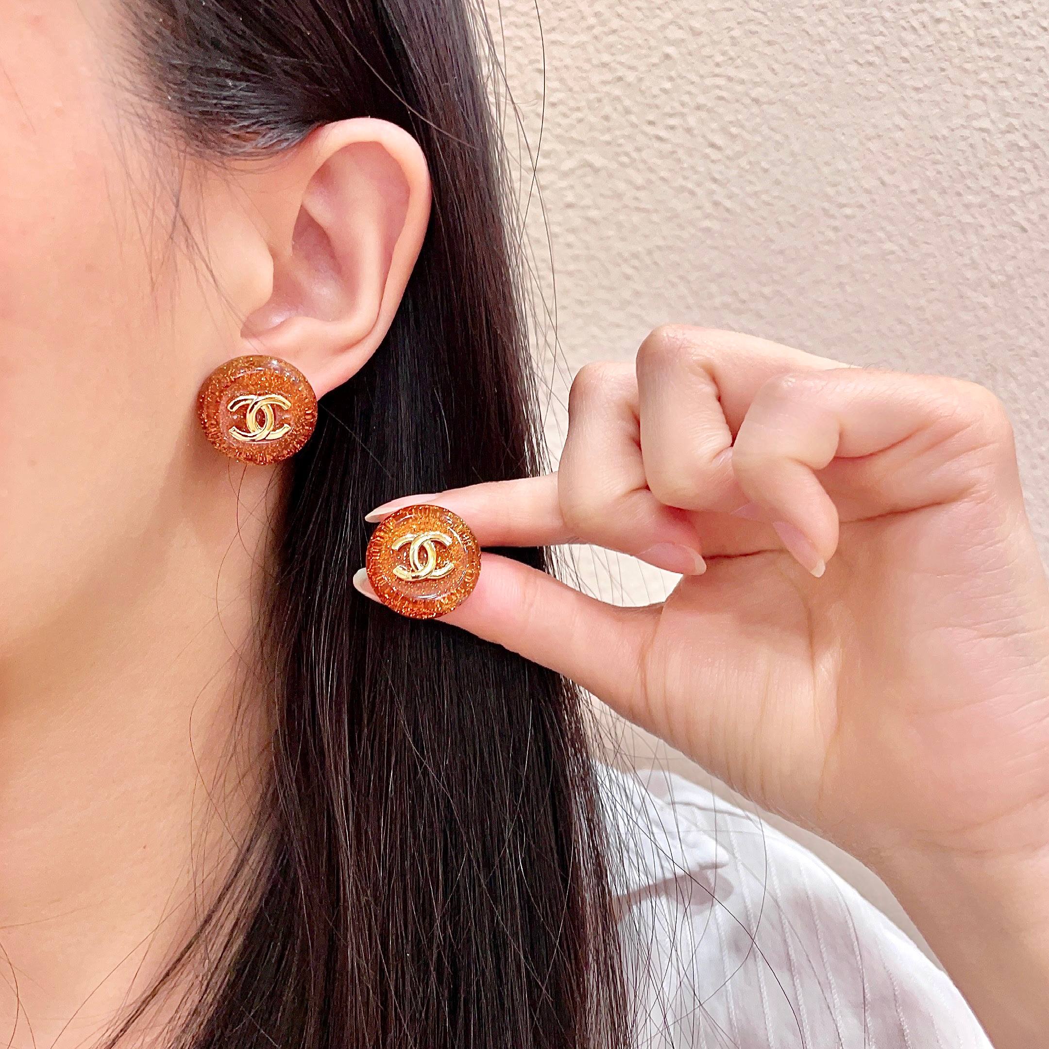 Chanel Серьги гвоздики