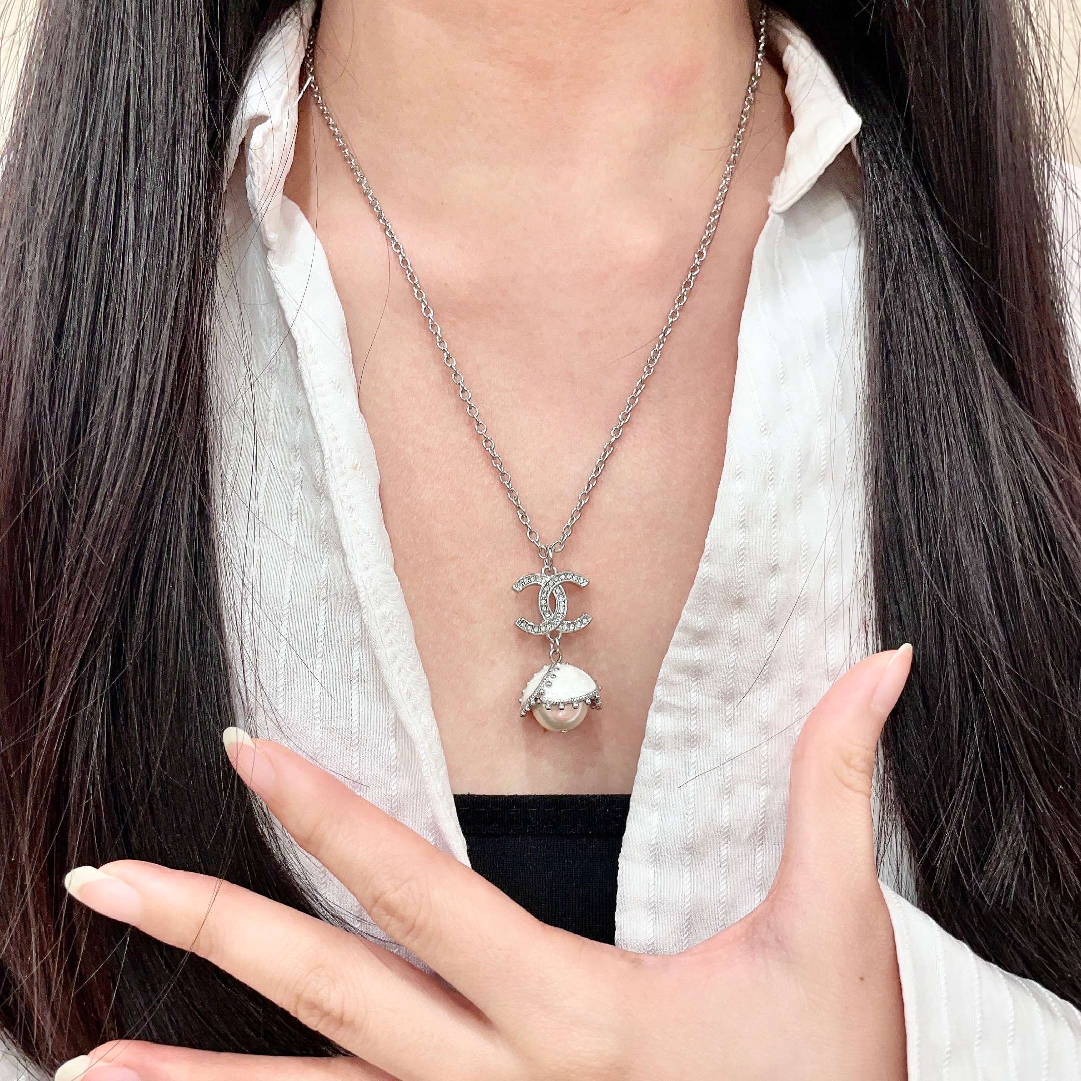 Chanel香奈儿 中古 项链👀小香家的款式真心无需多介绍😘🎶每一款都超好看，精致大方，非常显气质