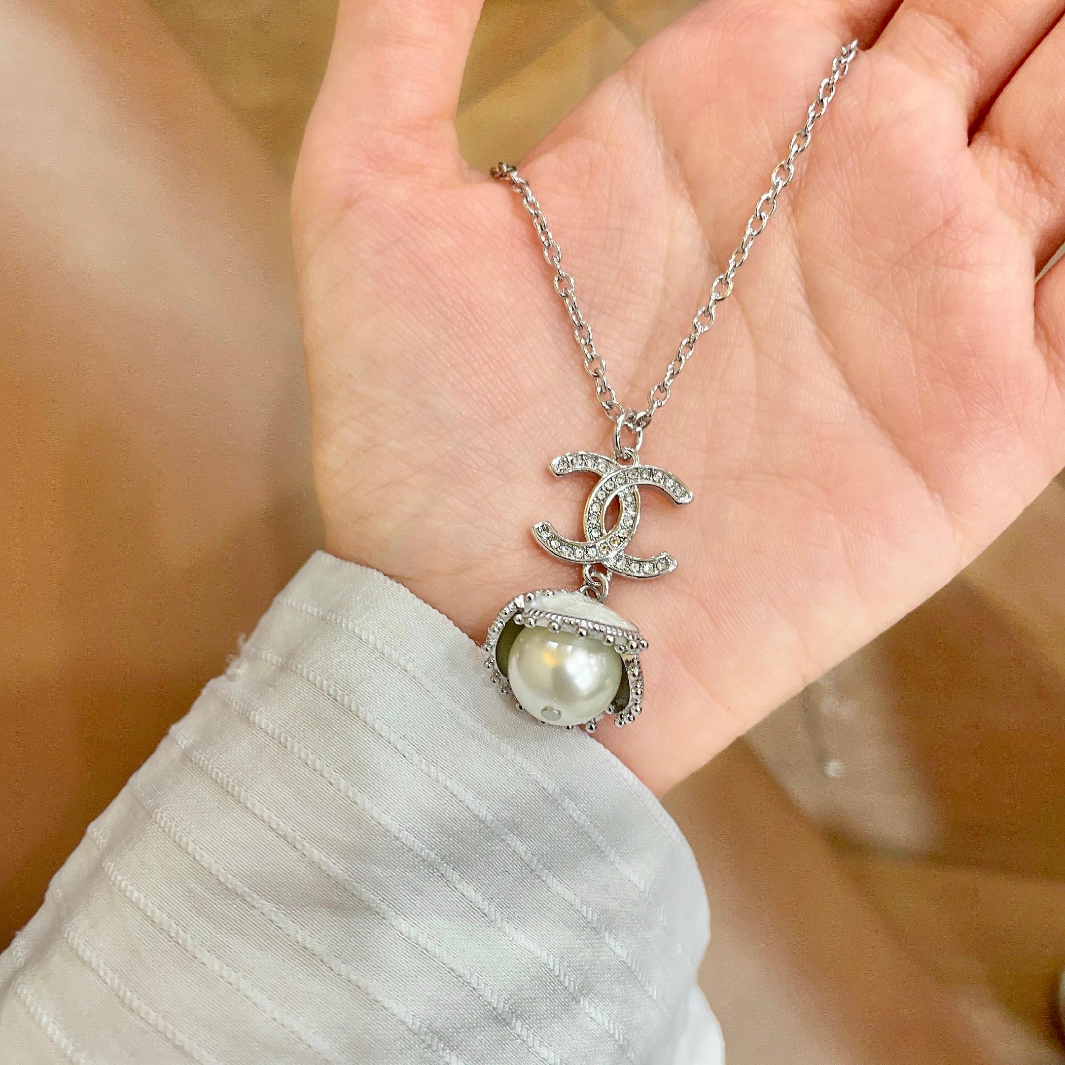 Chanel香奈儿 中古 项链👀小香家的款式真心无需多介绍😘🎶每一款都超好看，精致大方，非常显气质