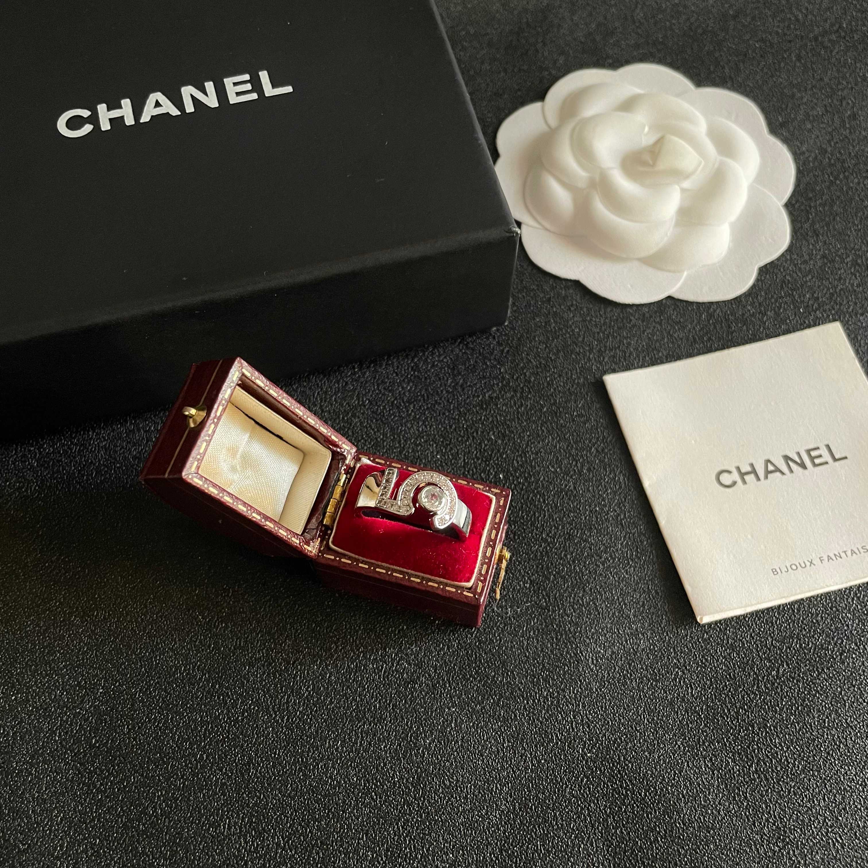 Chanel Haute Joaillerie Fine Jewelry Earrings Necklace Ring Ref.5C194086 6