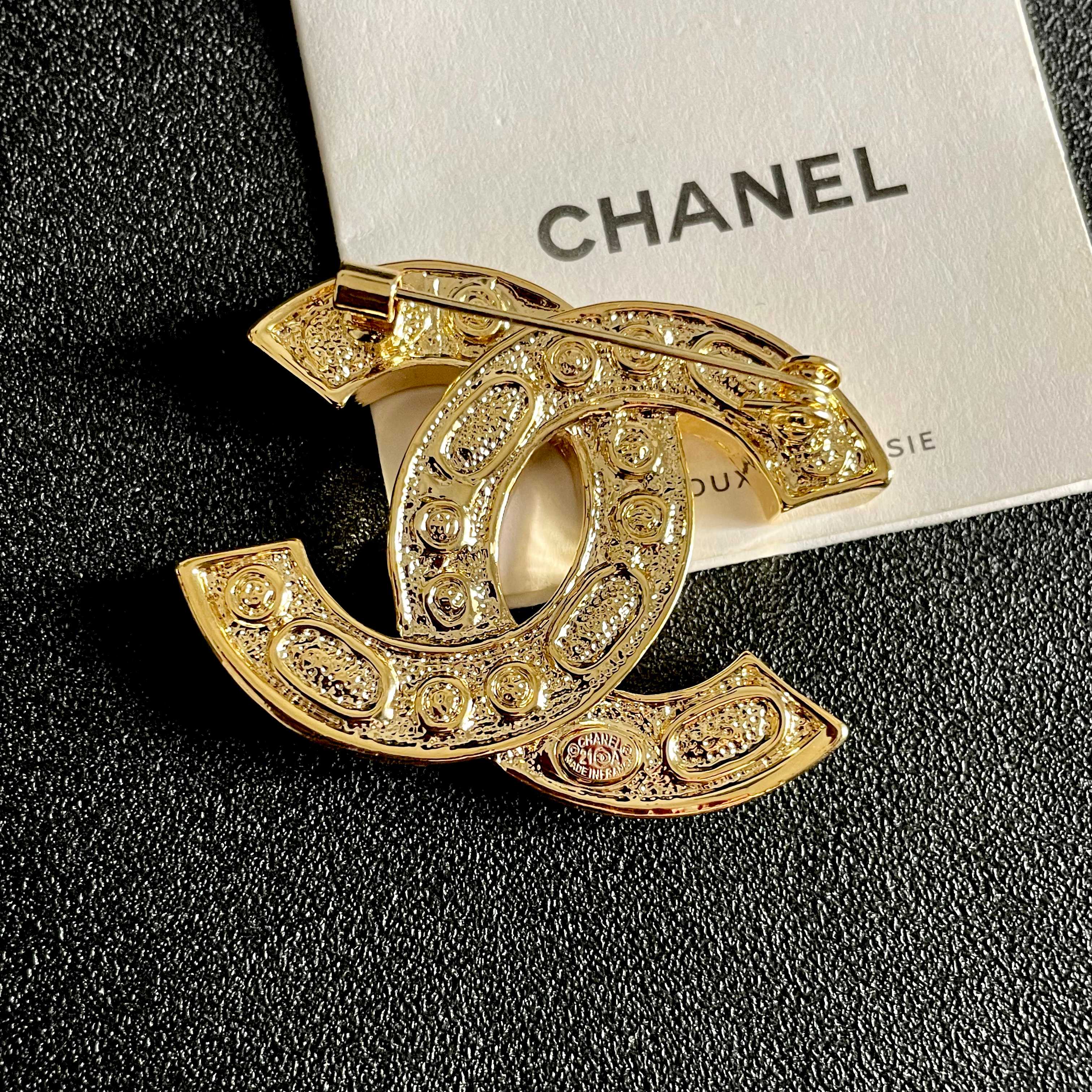 Chanel Haute Joaillerie Fine Jewelry Earrings Necklace Ring Ref.8F64B9D9 7