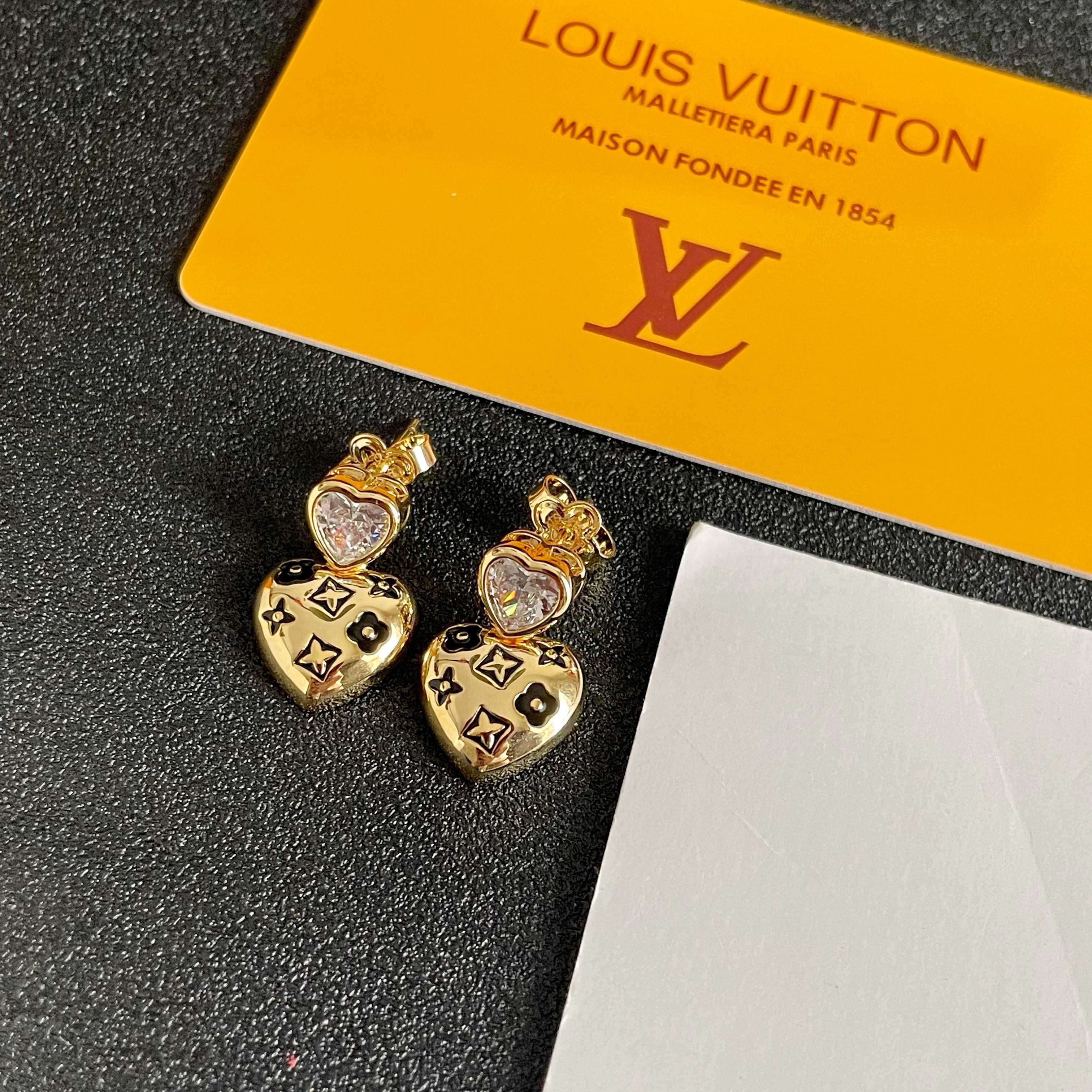 Louis Vuitton Haute Joaillerie Fine Jewelry Earrings Necklace Ring 9