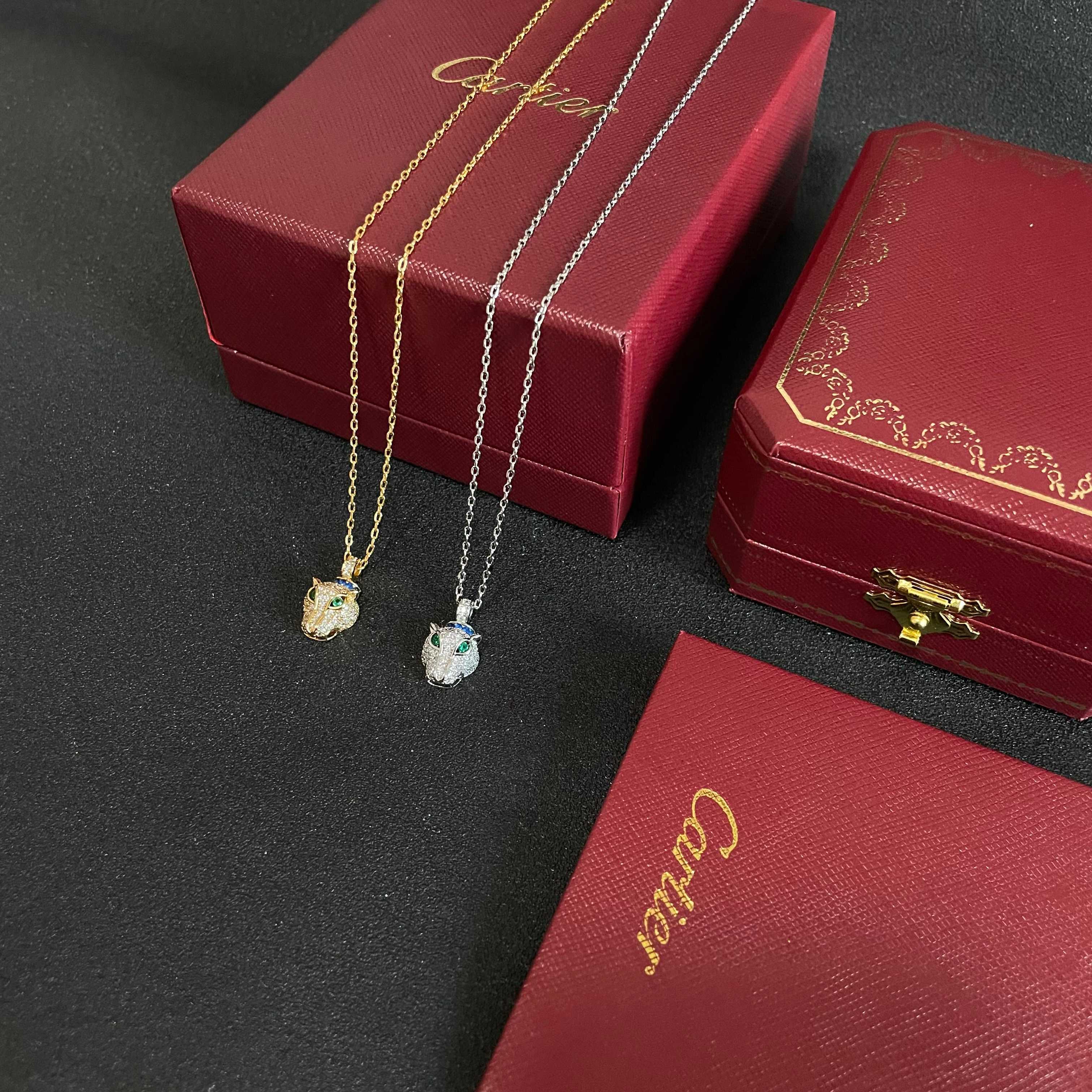 Cartier 新款白金卡地亚豹头项链 超厚实 超霸气豹 logo字印 独特设计 男女通用