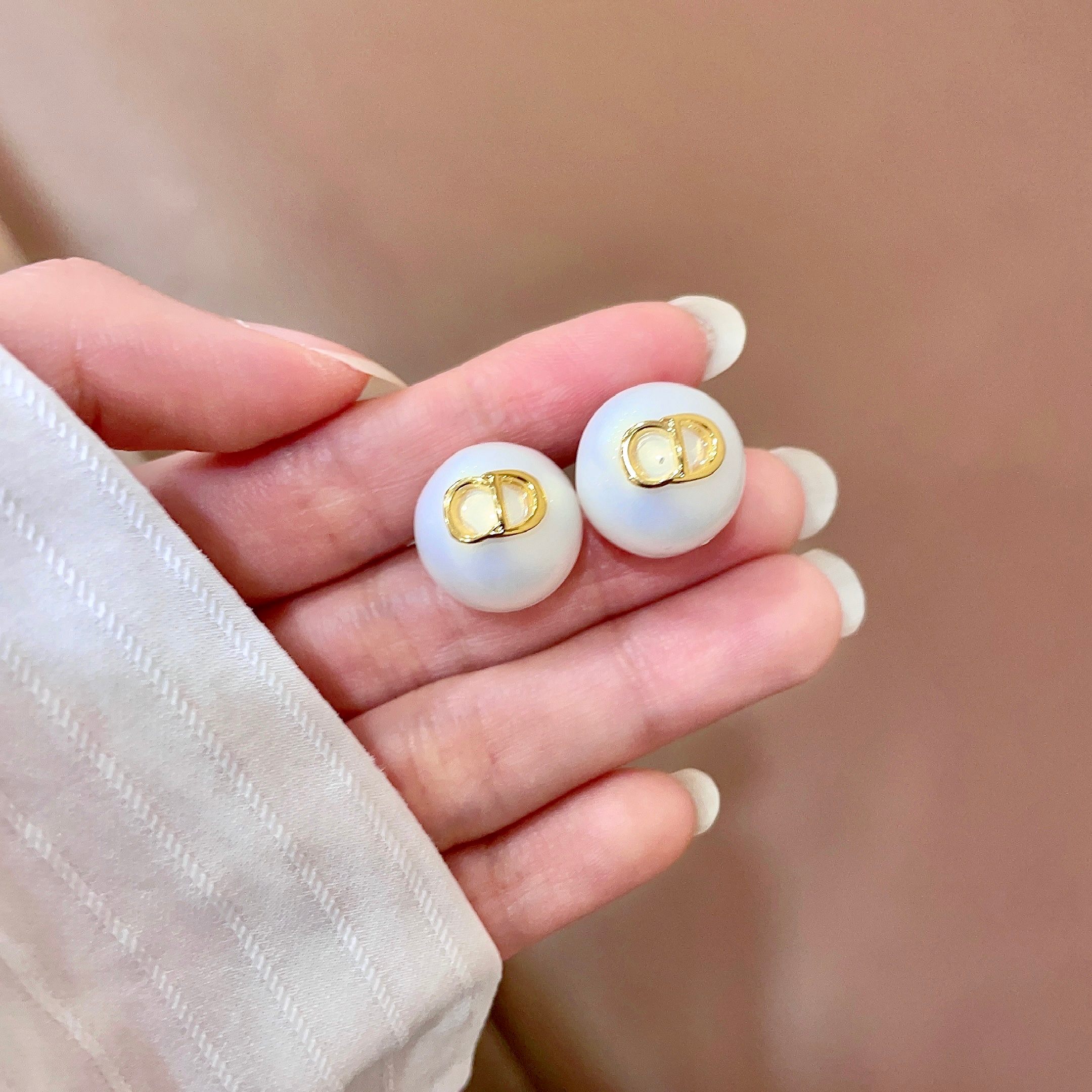 Dior Dior 迪奥 中古 耳环 一致上新 精选 黄铜材质 甜美气质高