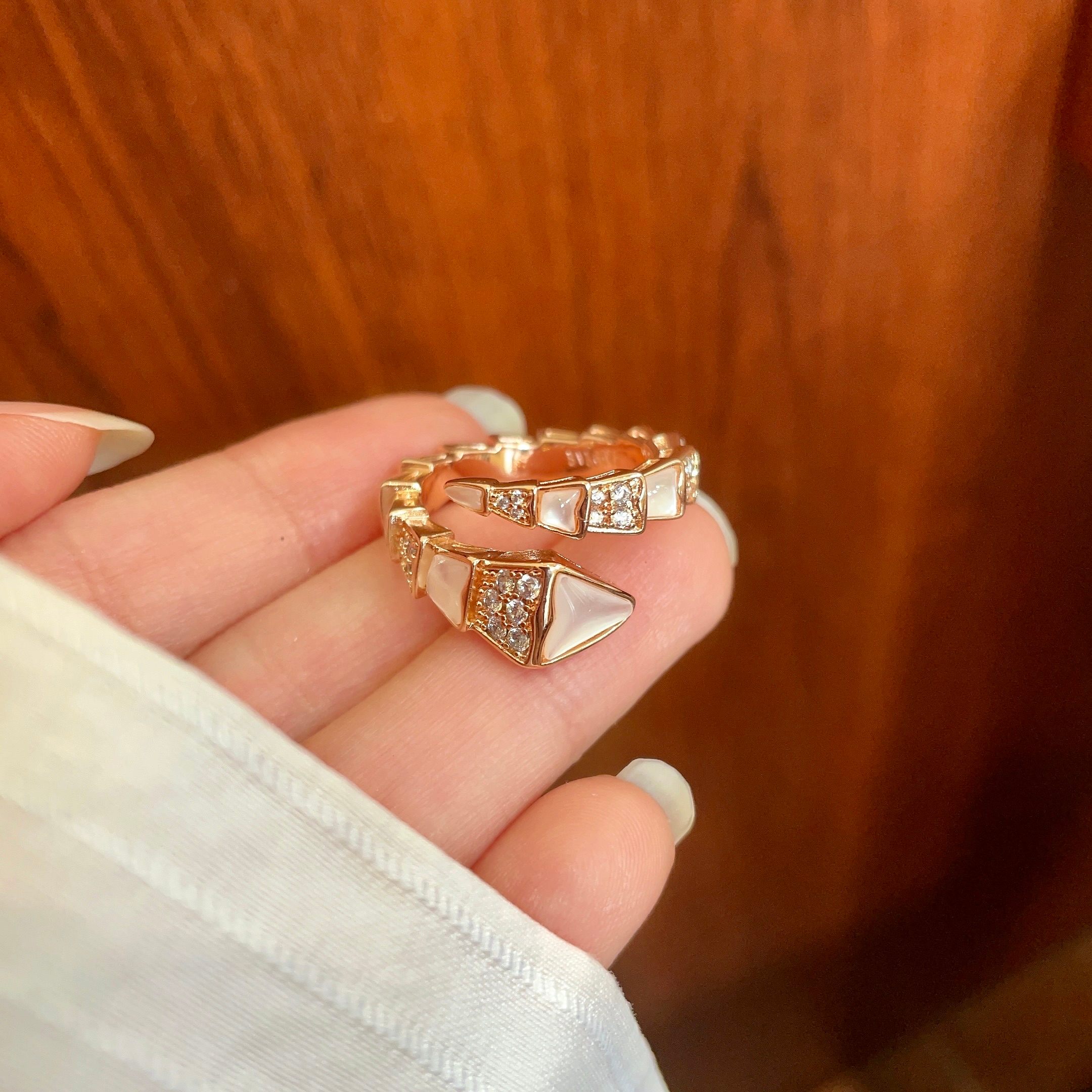 Bvlgari BVLGARI 宝格丽 Sperpenti