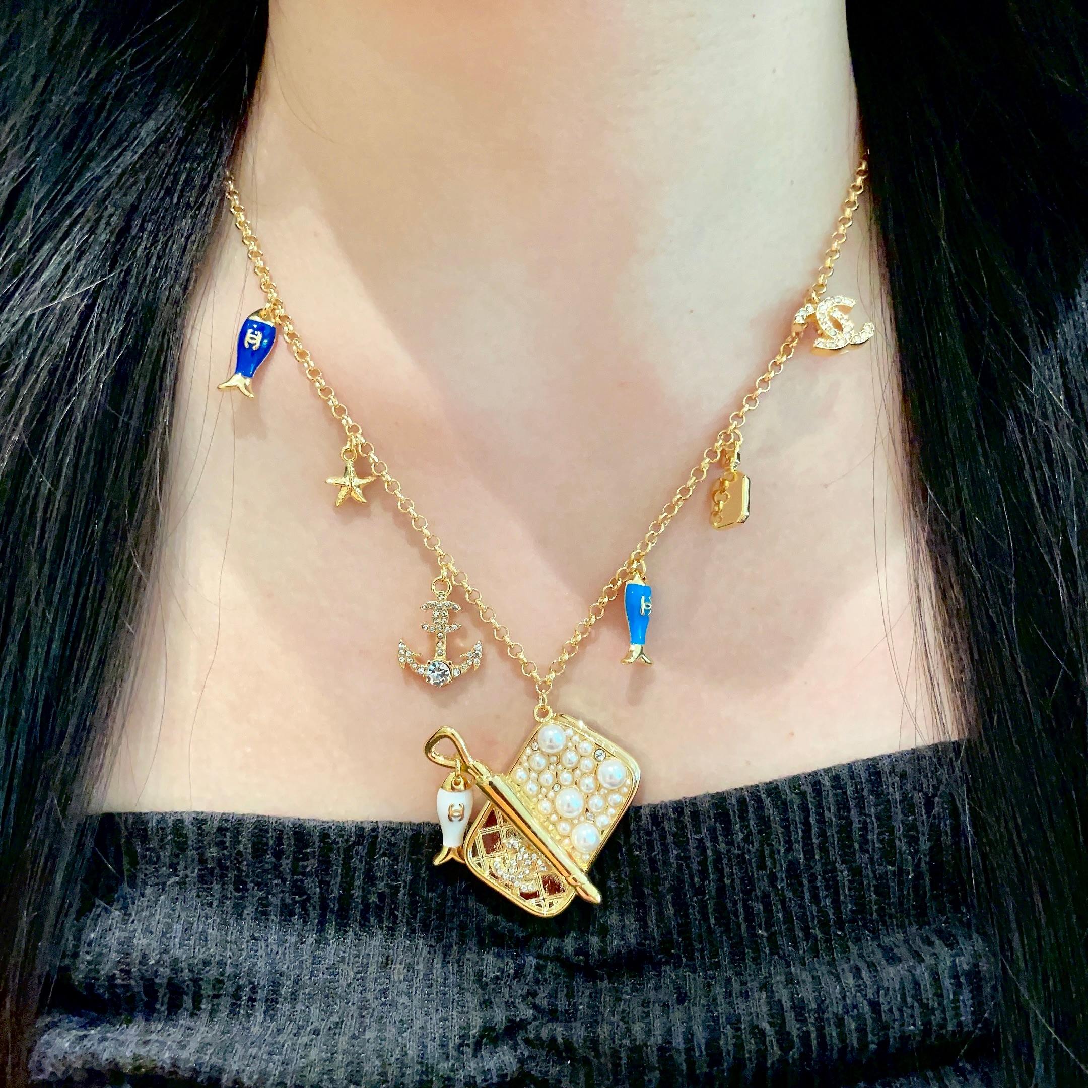 Chanel Chanel香奈儿 中古 字母毛衣链 项链 小香家的款式真心无需多介绍 ，大方，非常显气质