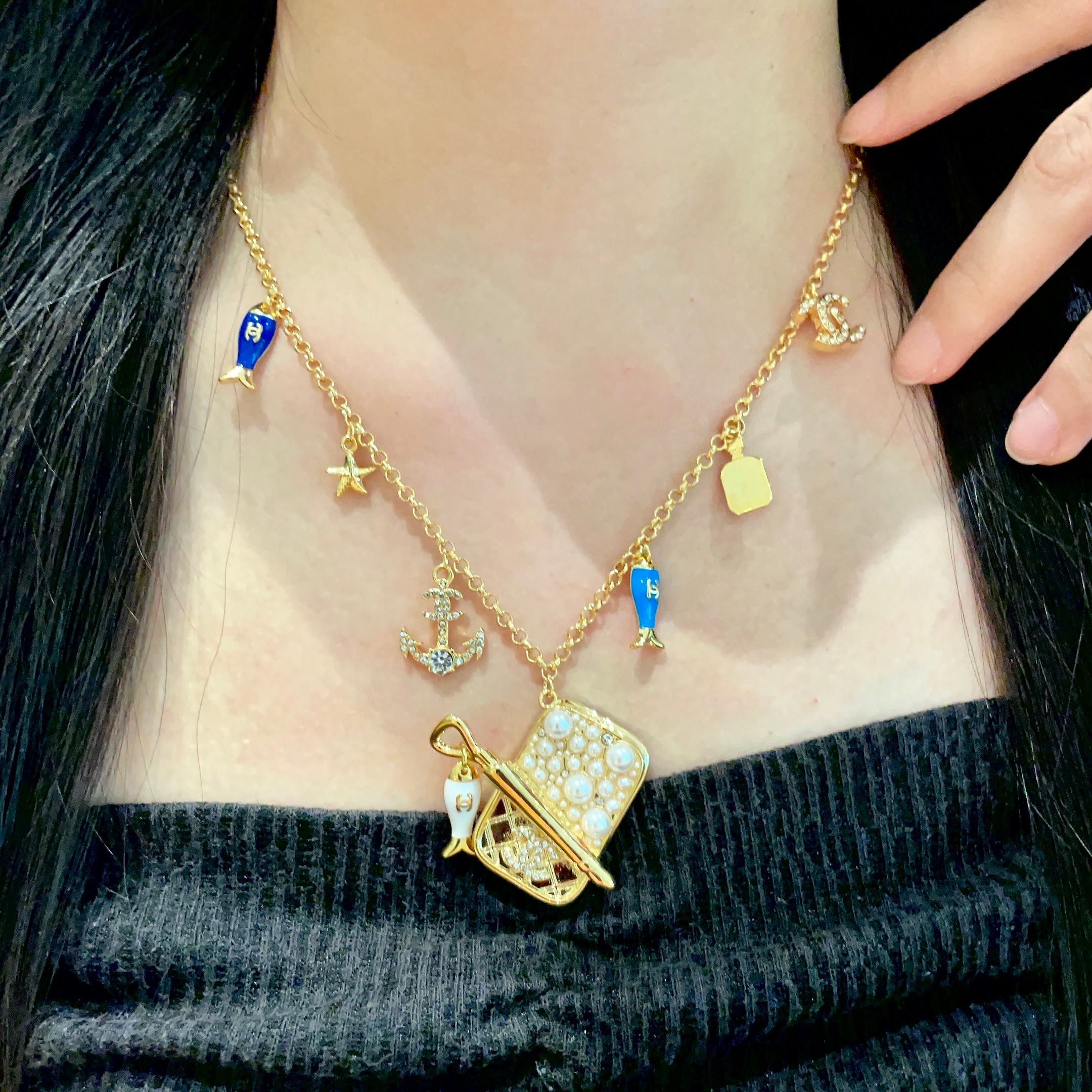 Chanel Chanel香奈儿 中古 字母毛衣链 项链 小香家的款式真心无需多介绍 ，大方，非常显气质