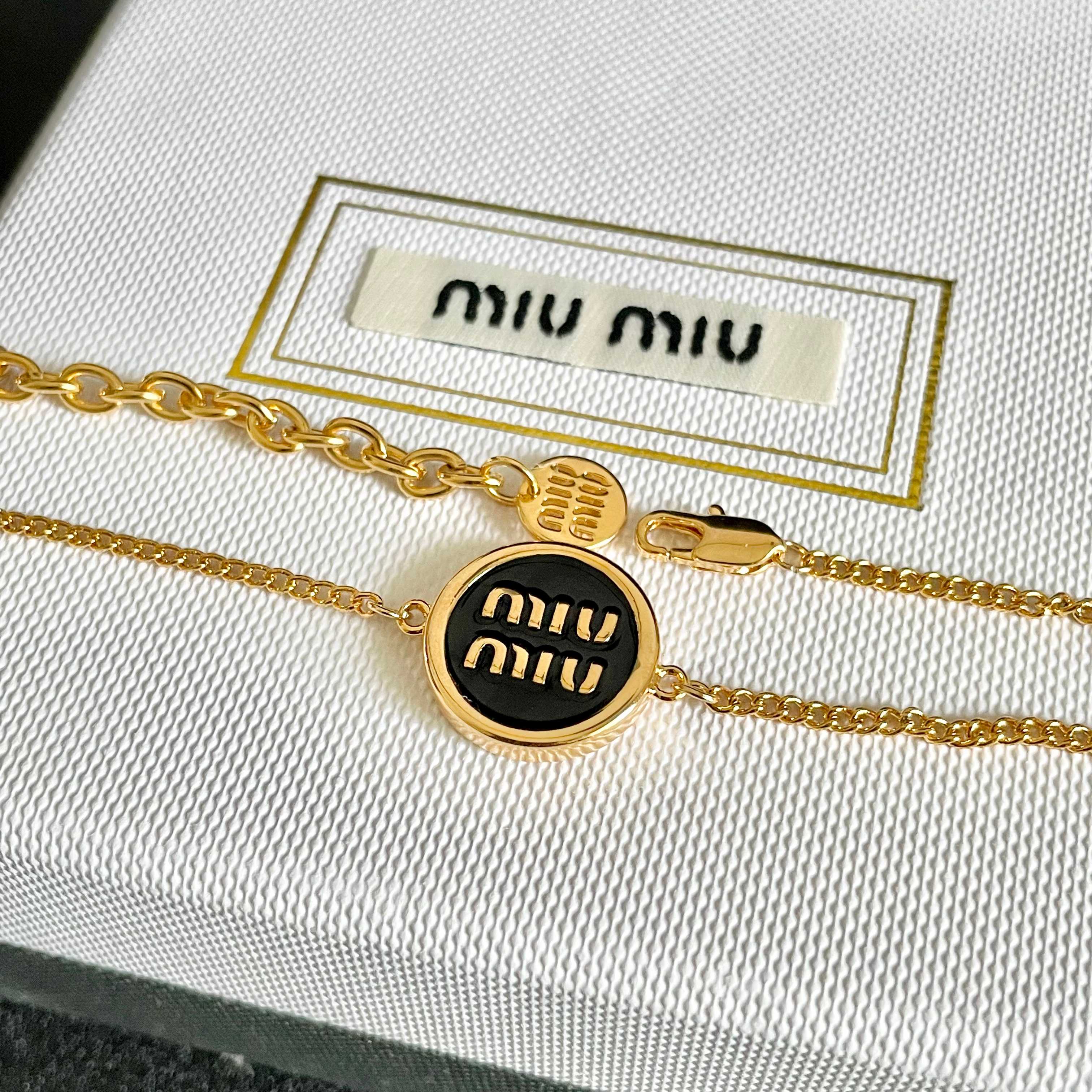 Miu Miu ZP打版 miumiu字母手链