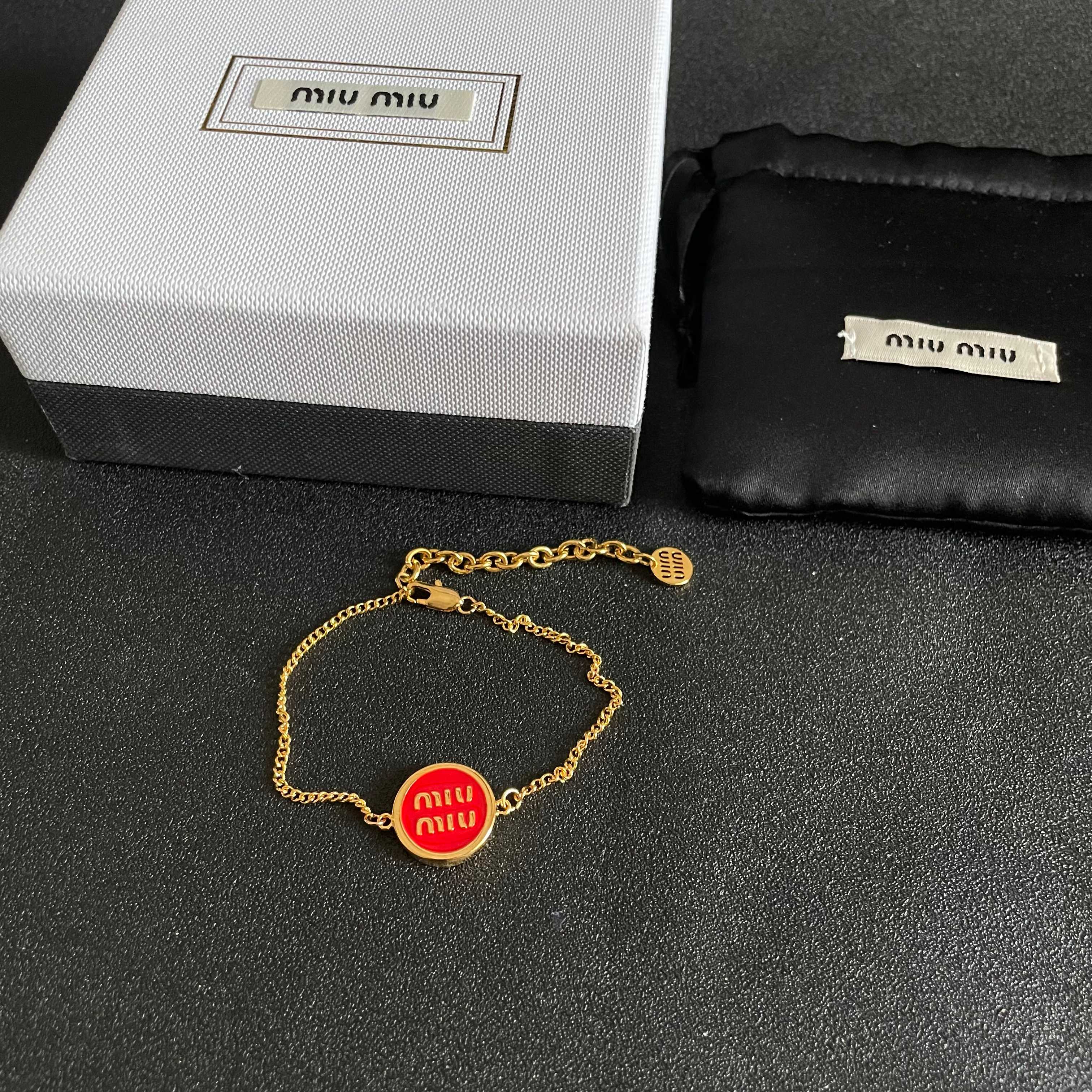 Miu Miu ZP打版 miumiu字母手链