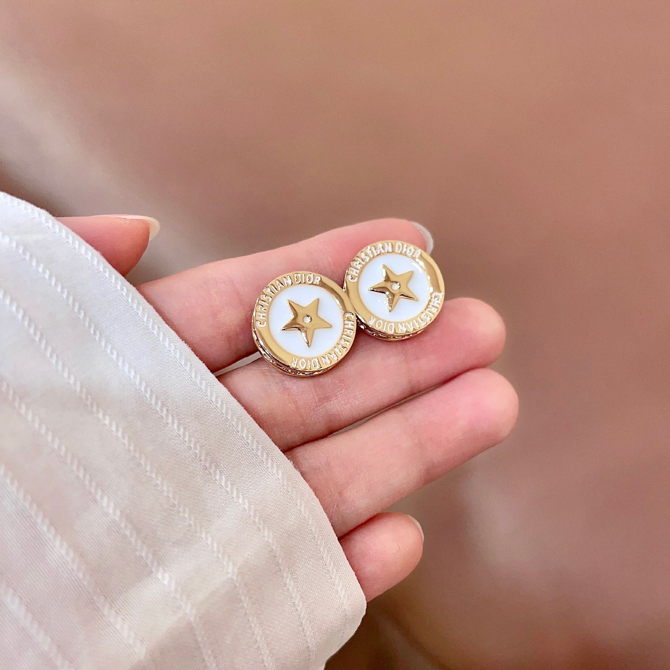 Dior Dior 迪奥 中古 耳环 一致上新 精选 黄铜材质 甜美气质高