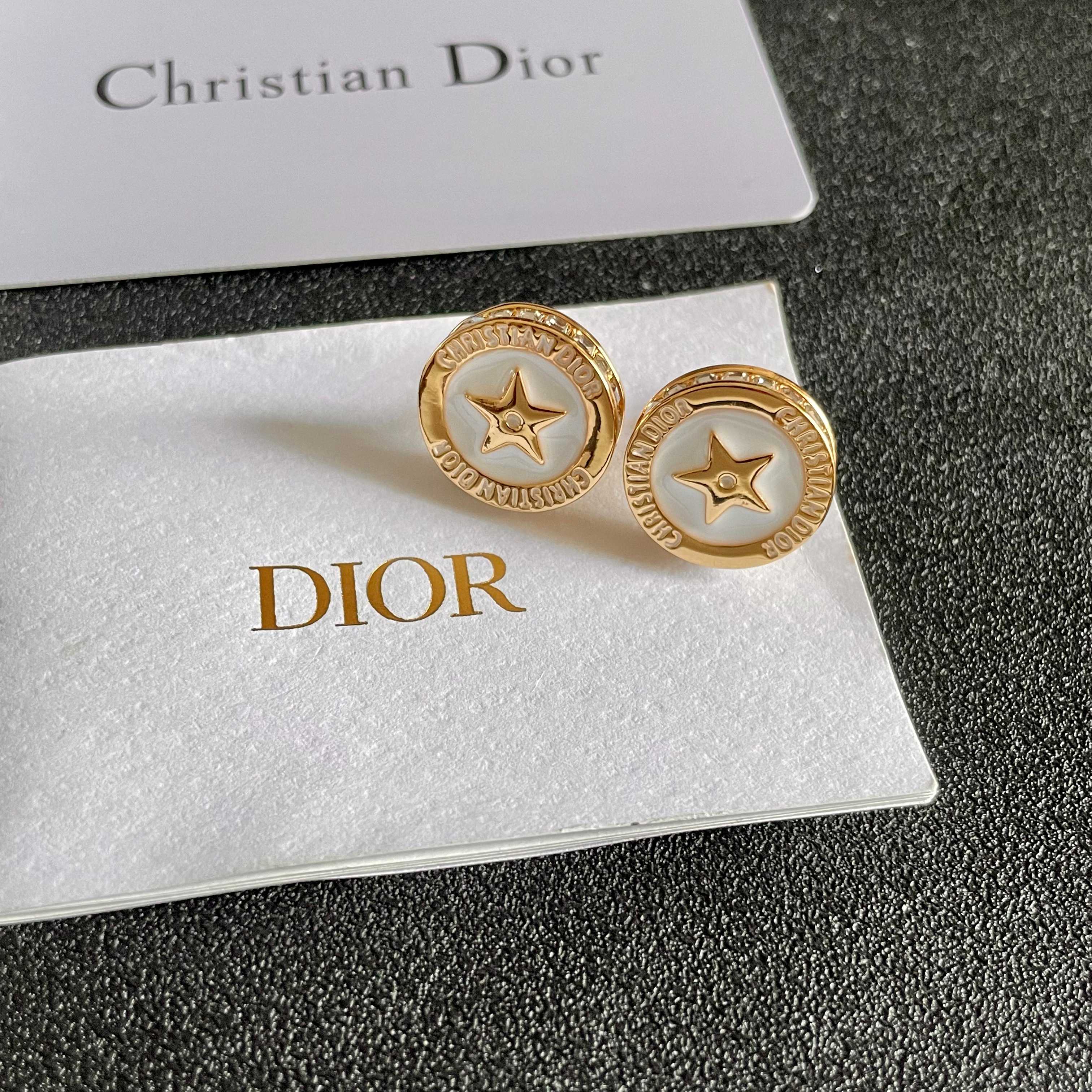 Dior Dior 迪奥 中古 耳环 一致上新 精选 黄铜材质 甜美气质高