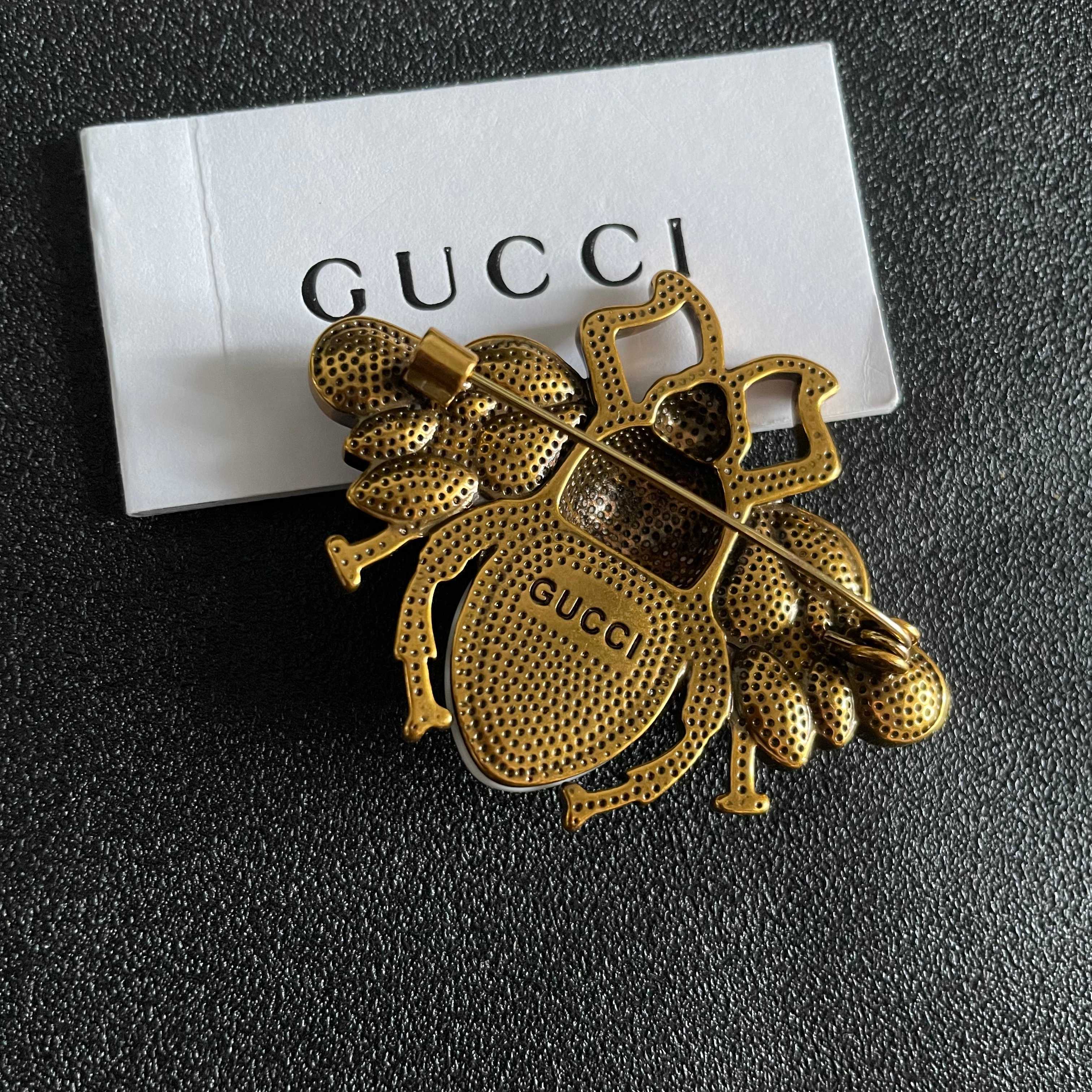 Gucci 古驰Gucci 新款同步上新胸针 是最懂女人的饰物 那些倾注了全部心血去做自己的女人