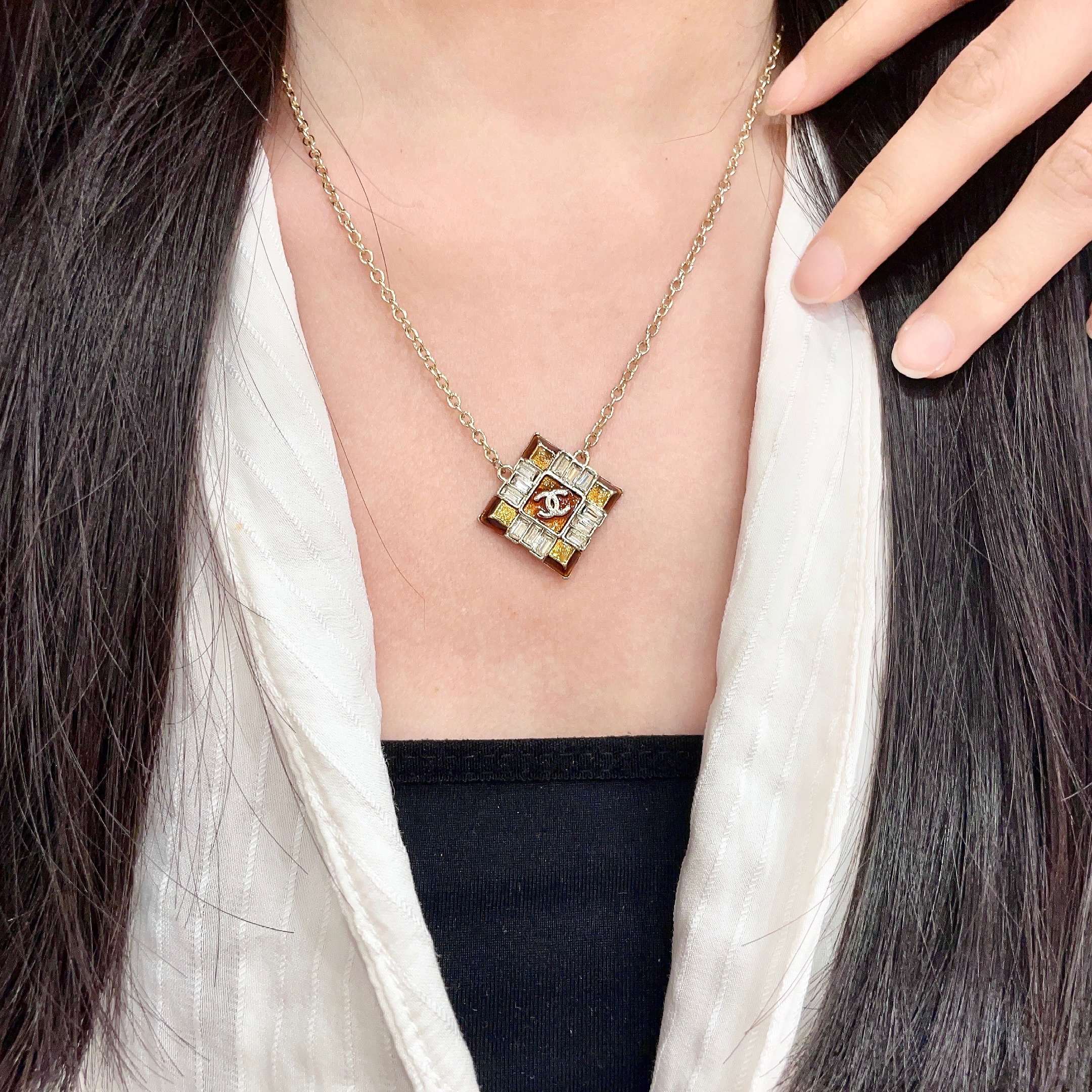 Chanel Chanel香奈儿 中古 项链 小香家的款式真心无需多介绍 每一款都超 ，大方，非常显气质