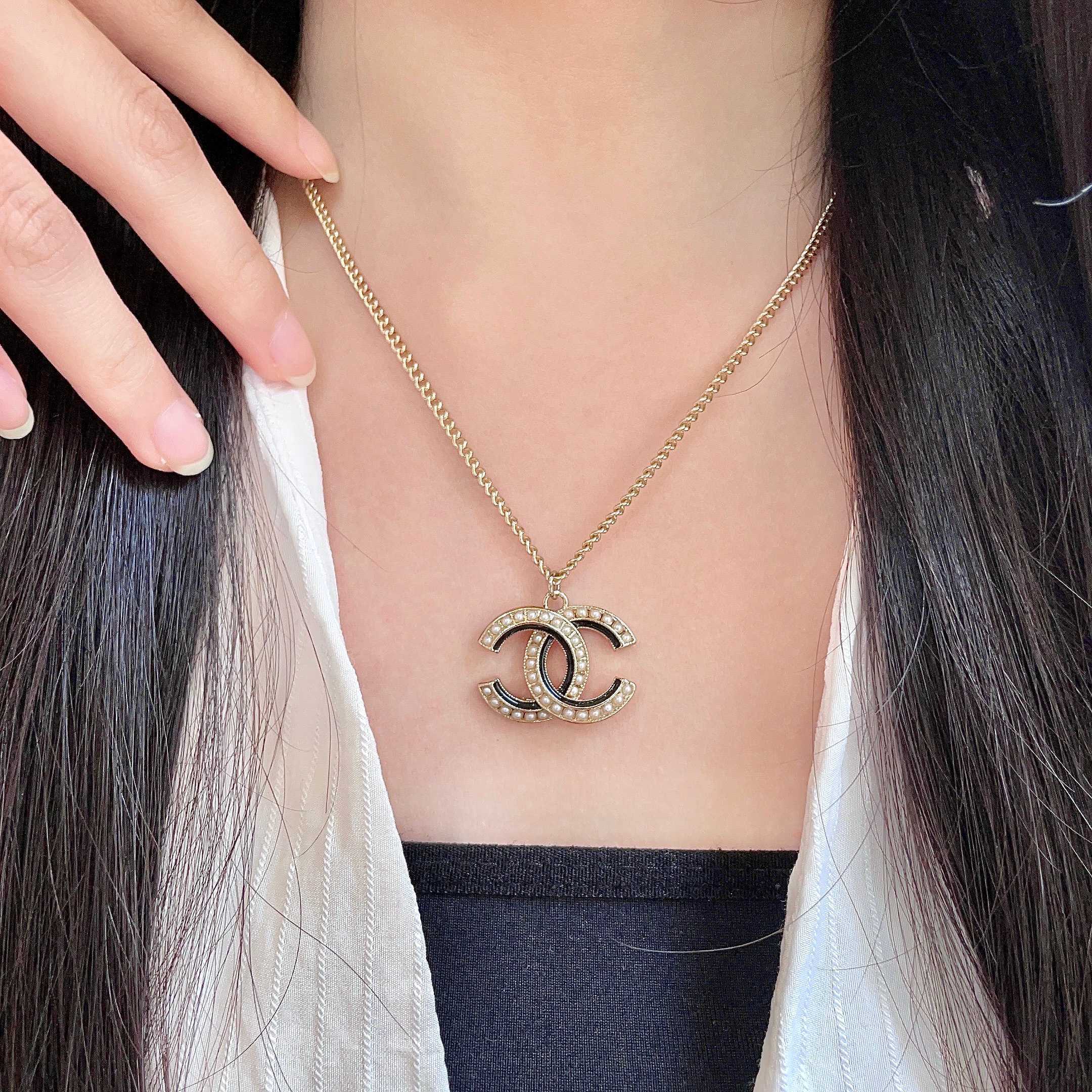 Chanel Chanel香奈儿 中古 项链 小香家的款式真心无需多介绍 每一款都超 ，大方，非常显气质