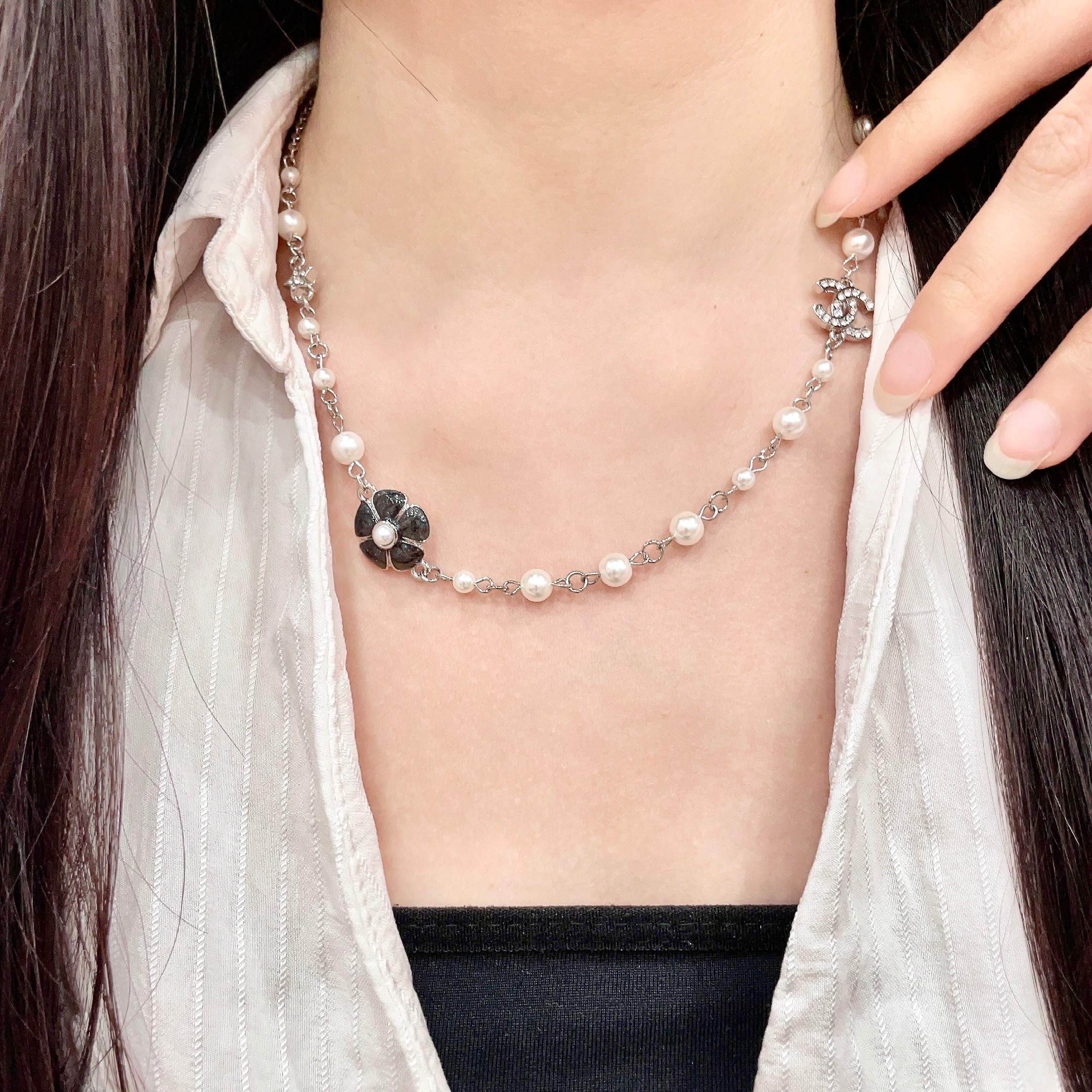 Chanel Chanel香奈儿 中古 项链 小香家的款式真心无需多介绍 每一款都超 ，大方，非常显气质